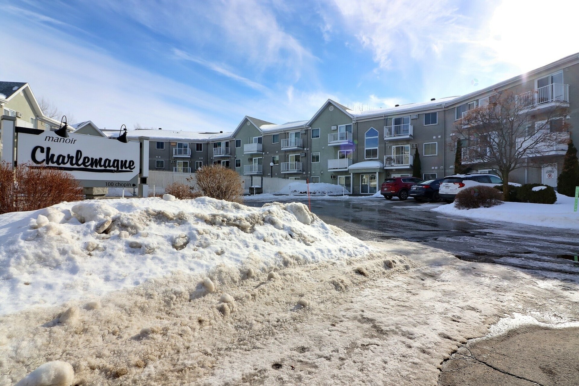 100 Rue Chopin #112, Charlemagne, QC, J6V1L7