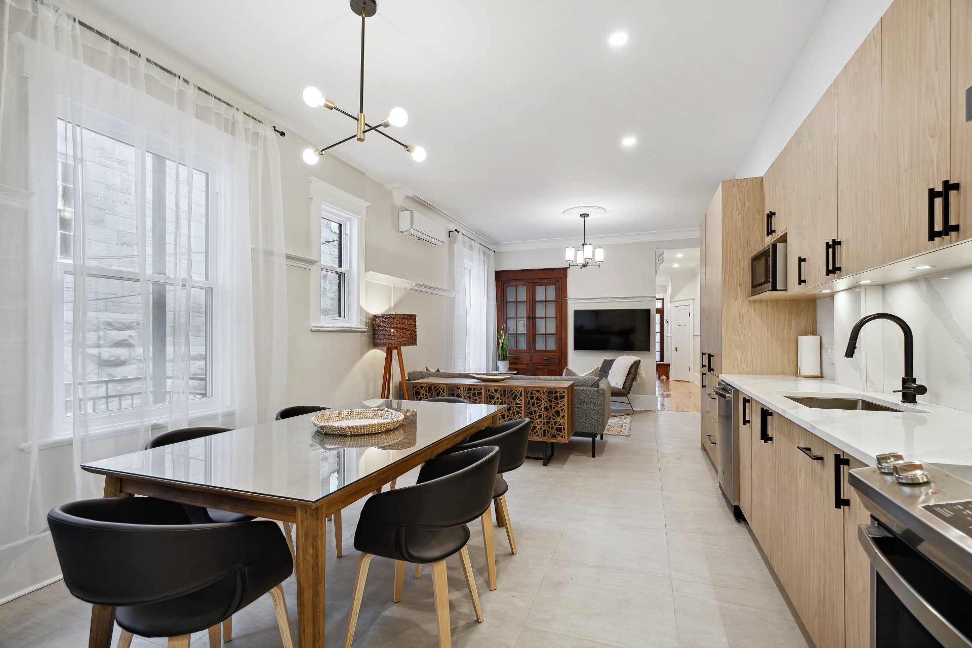 5030 Rue Berri, Montréal (Le Plateau-Mont-Royal), QC, H2J2R9