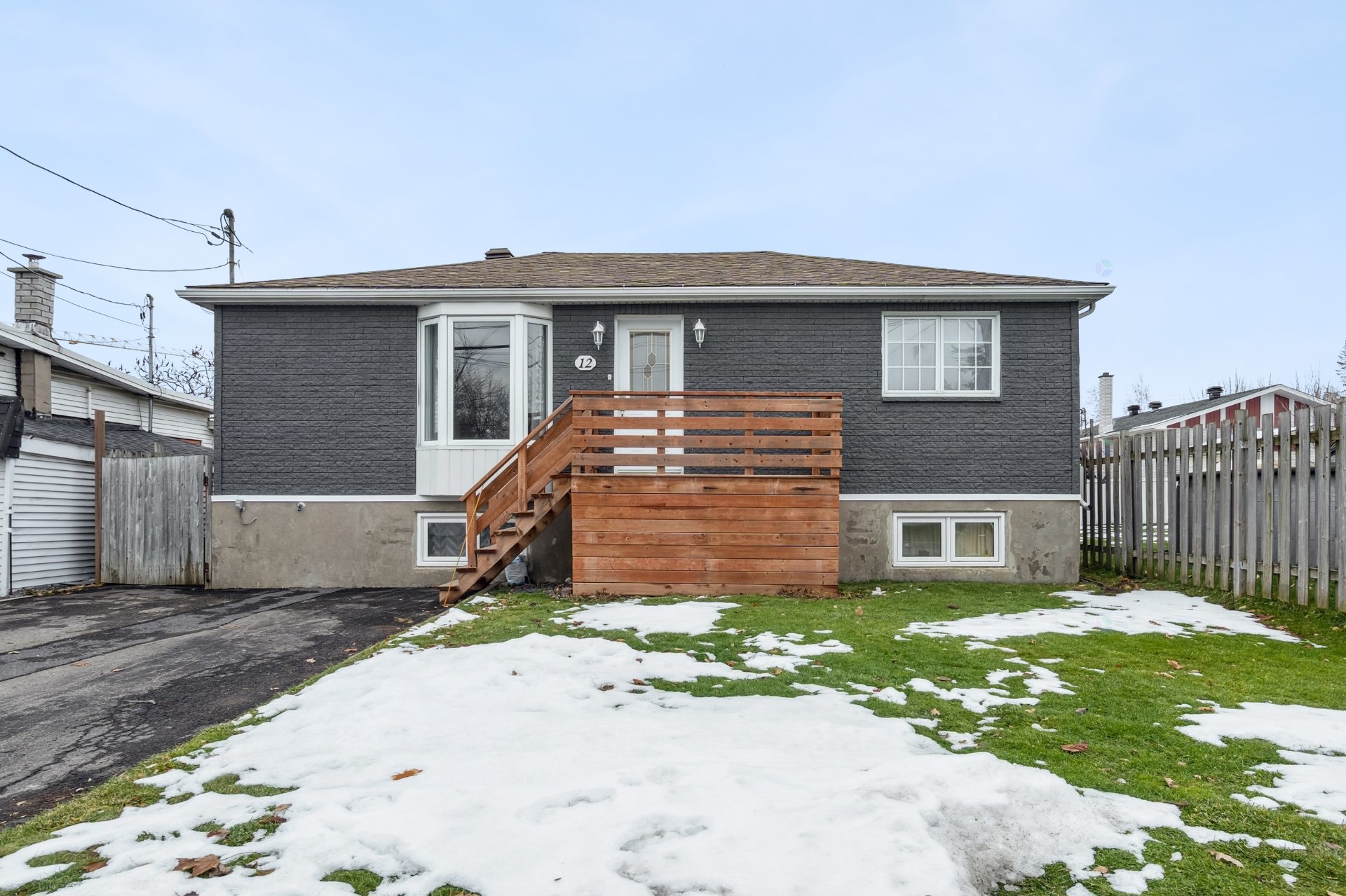 12 Rue Lanctôt, Saint-Constant, QC, J5A1A3