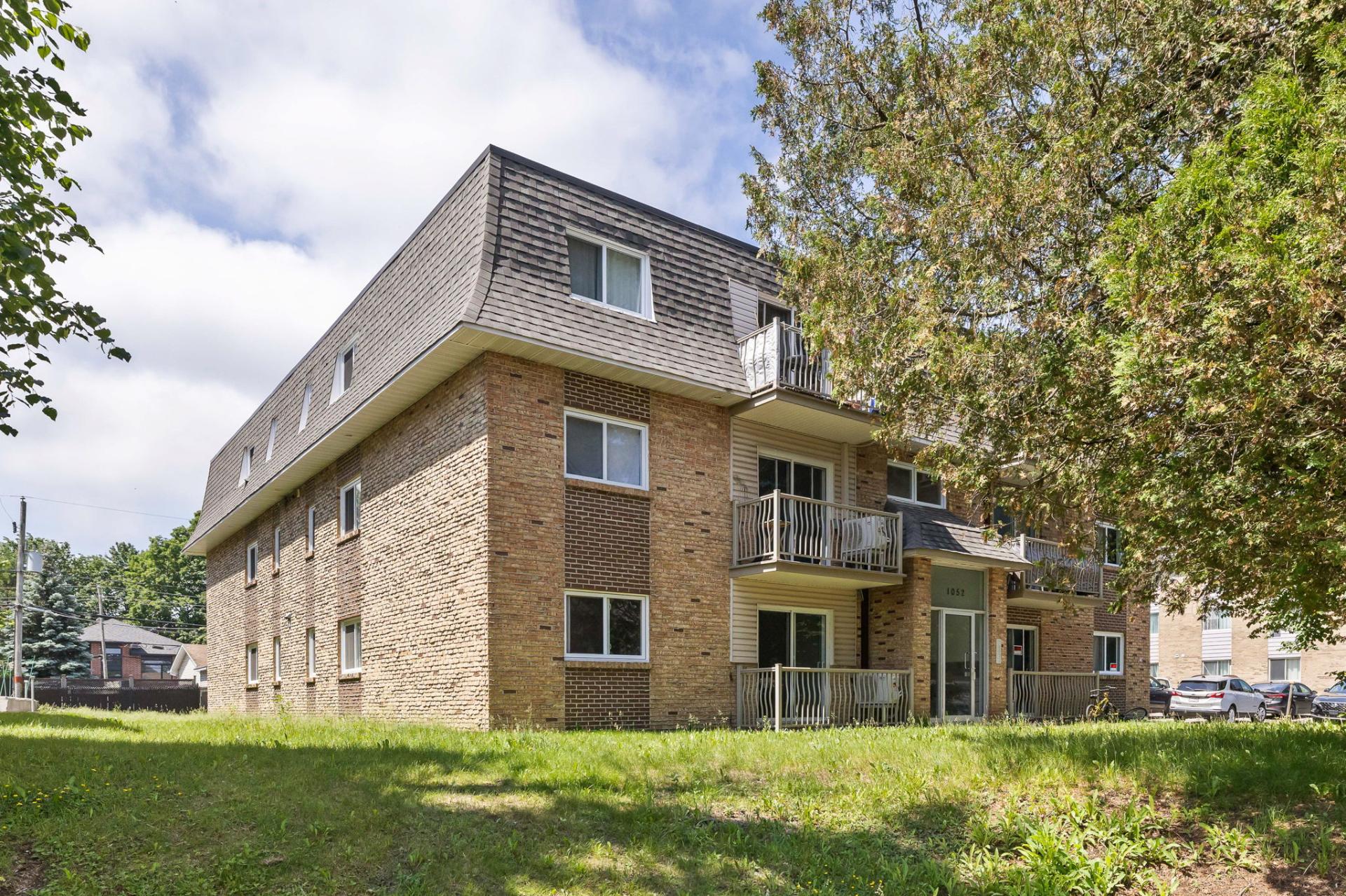 1052 Rue Blondin, Saint-Jérôme, QC, J7Y3W6