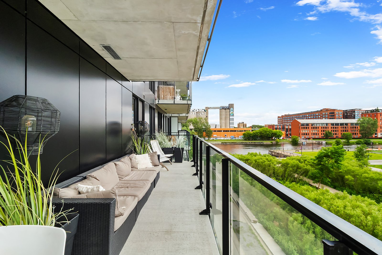 Condo — 3