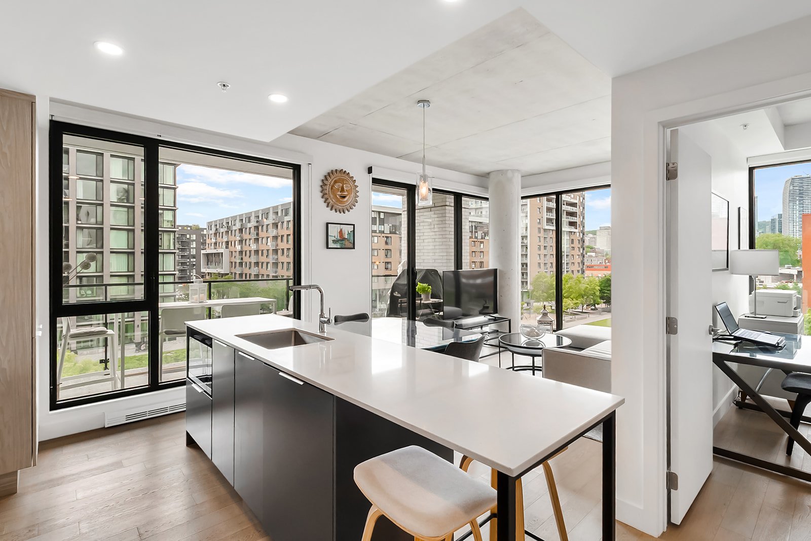 Condo — 16