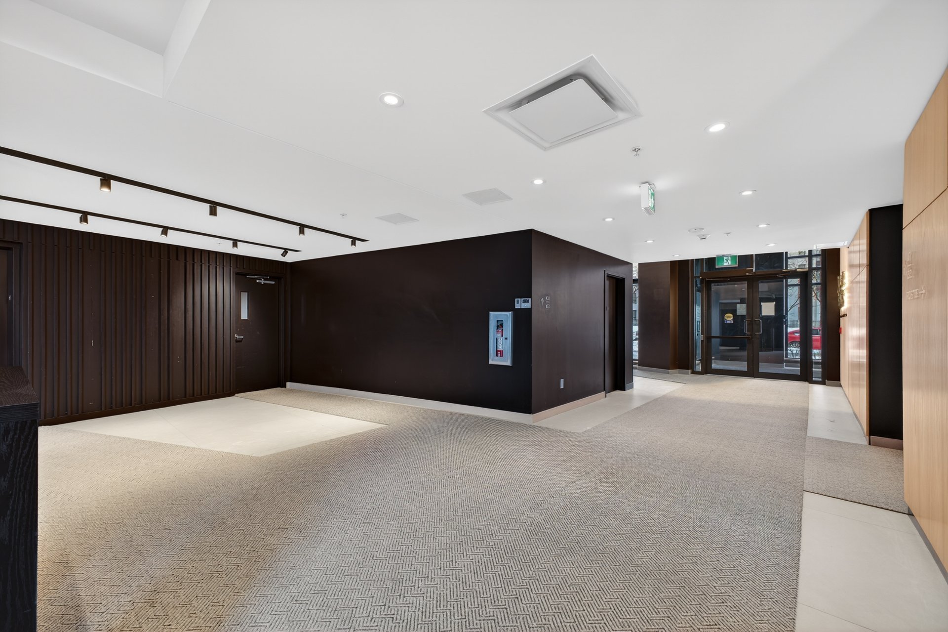 Condo — 4