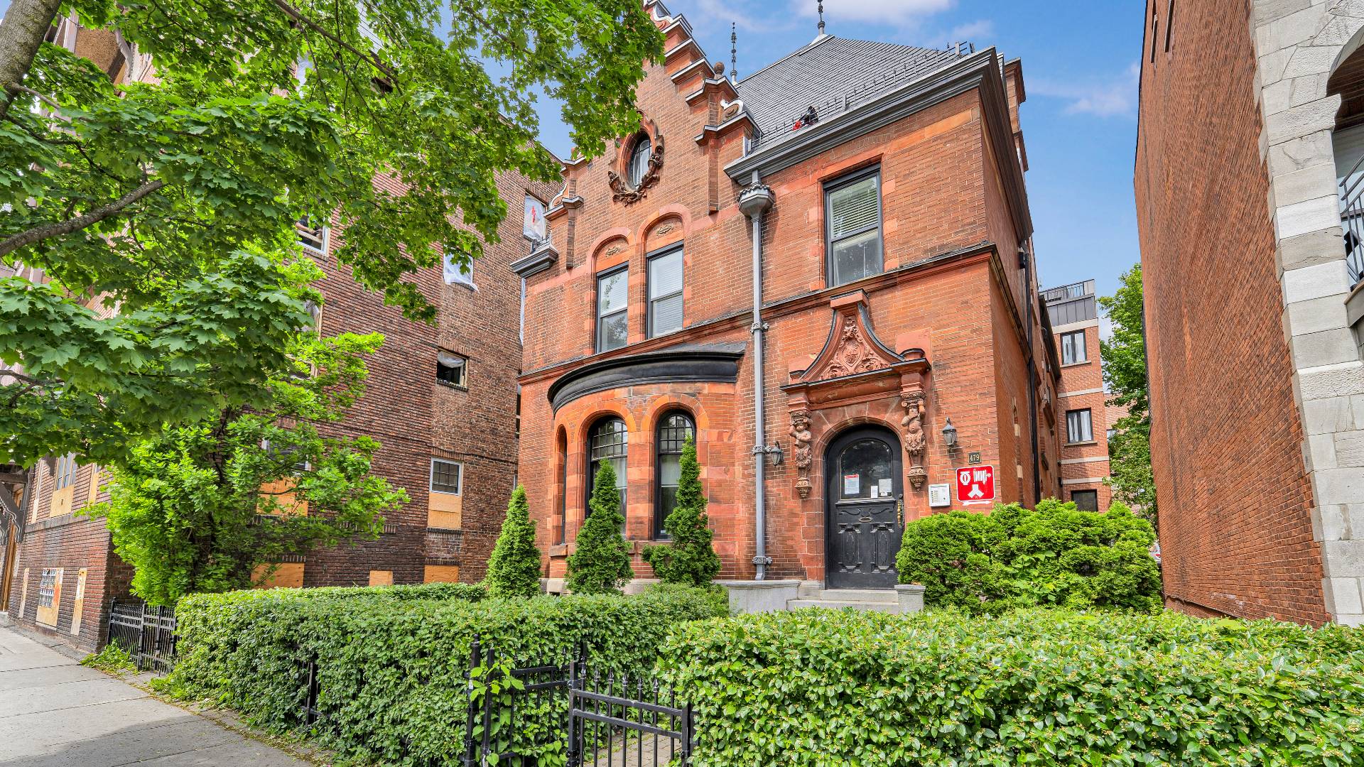 481 Rue Prince-Arthur O. #102, Montréal (Le Plateau-Mont-Royal), QC, H2X1T4