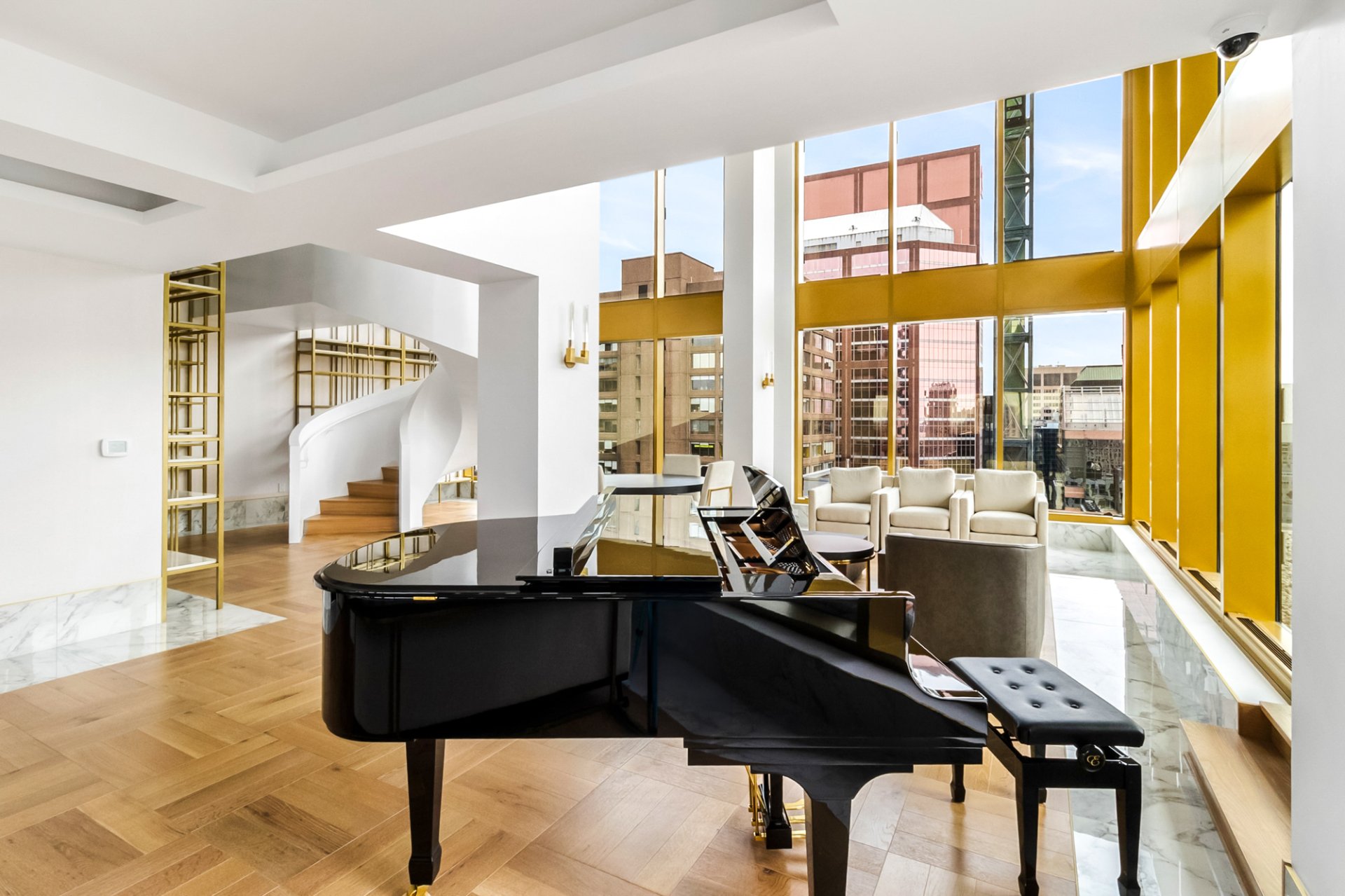 Condo — 33