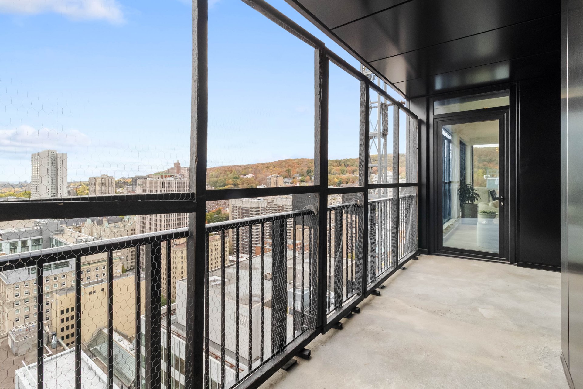 Condo — 23