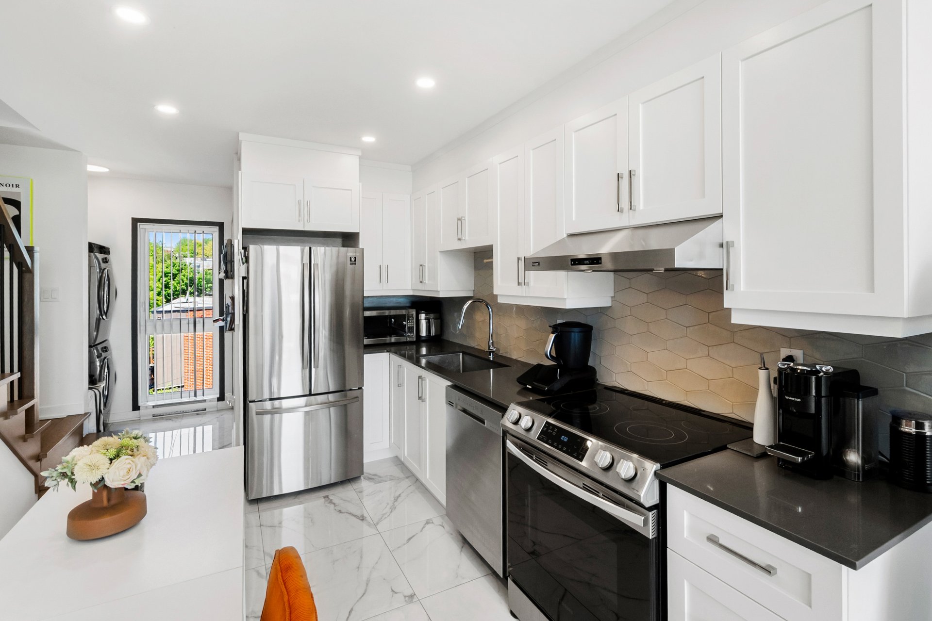 Condo — 14