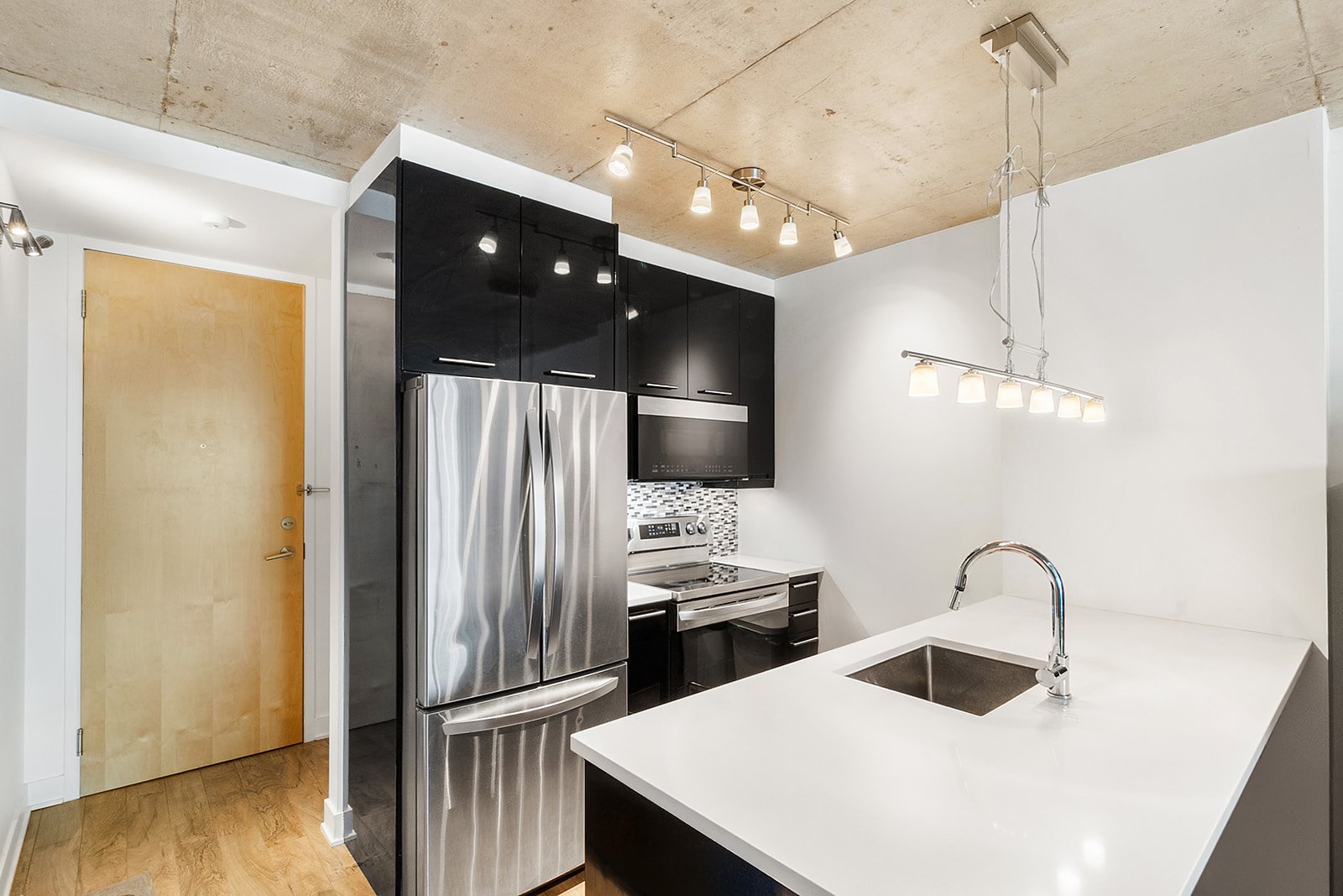 Condo — 3