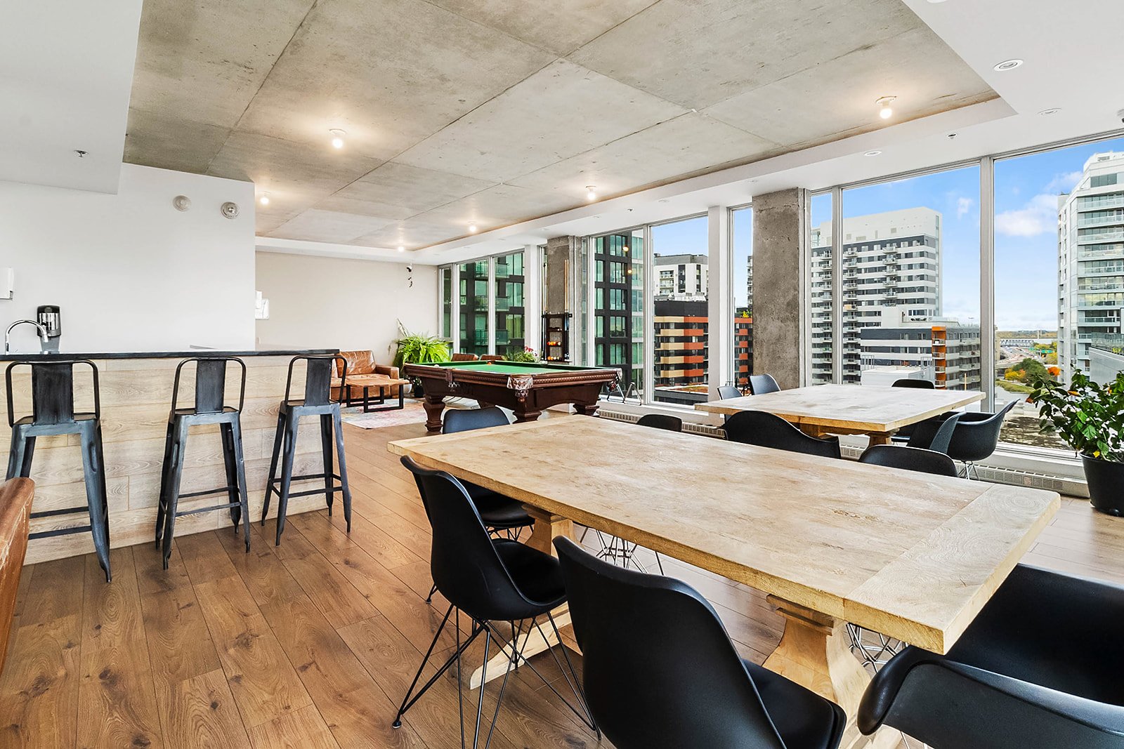 Condo — 22