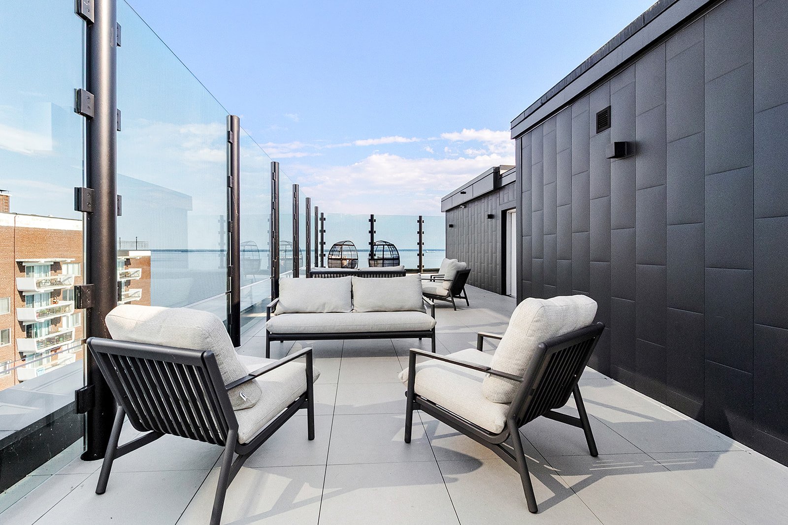 Condo — 25