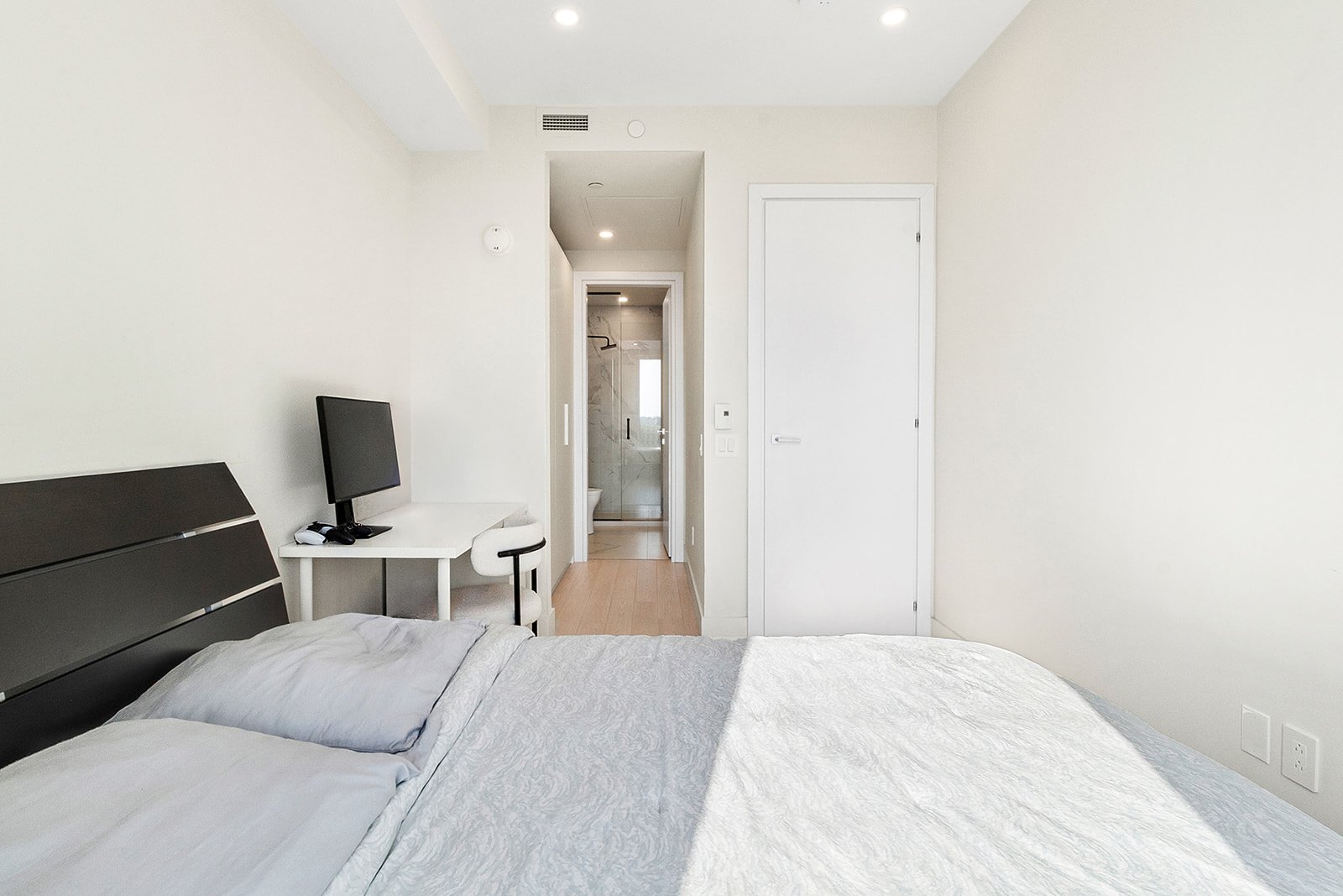 Condo — 13