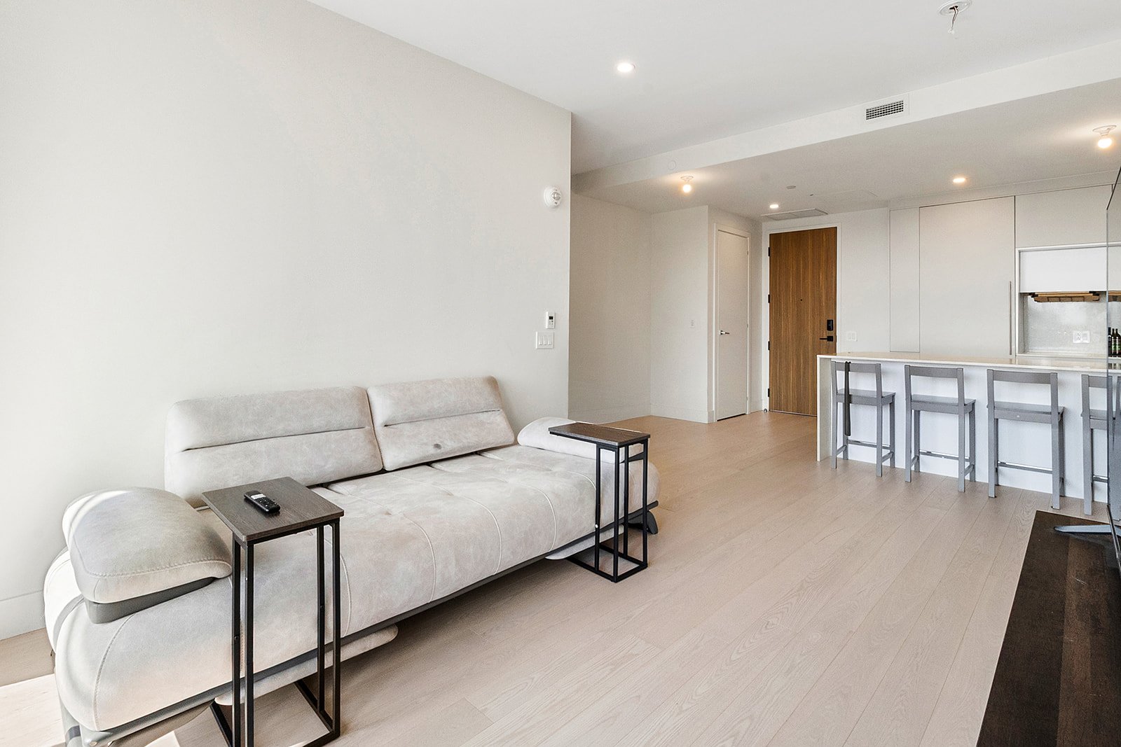 Condo — 10