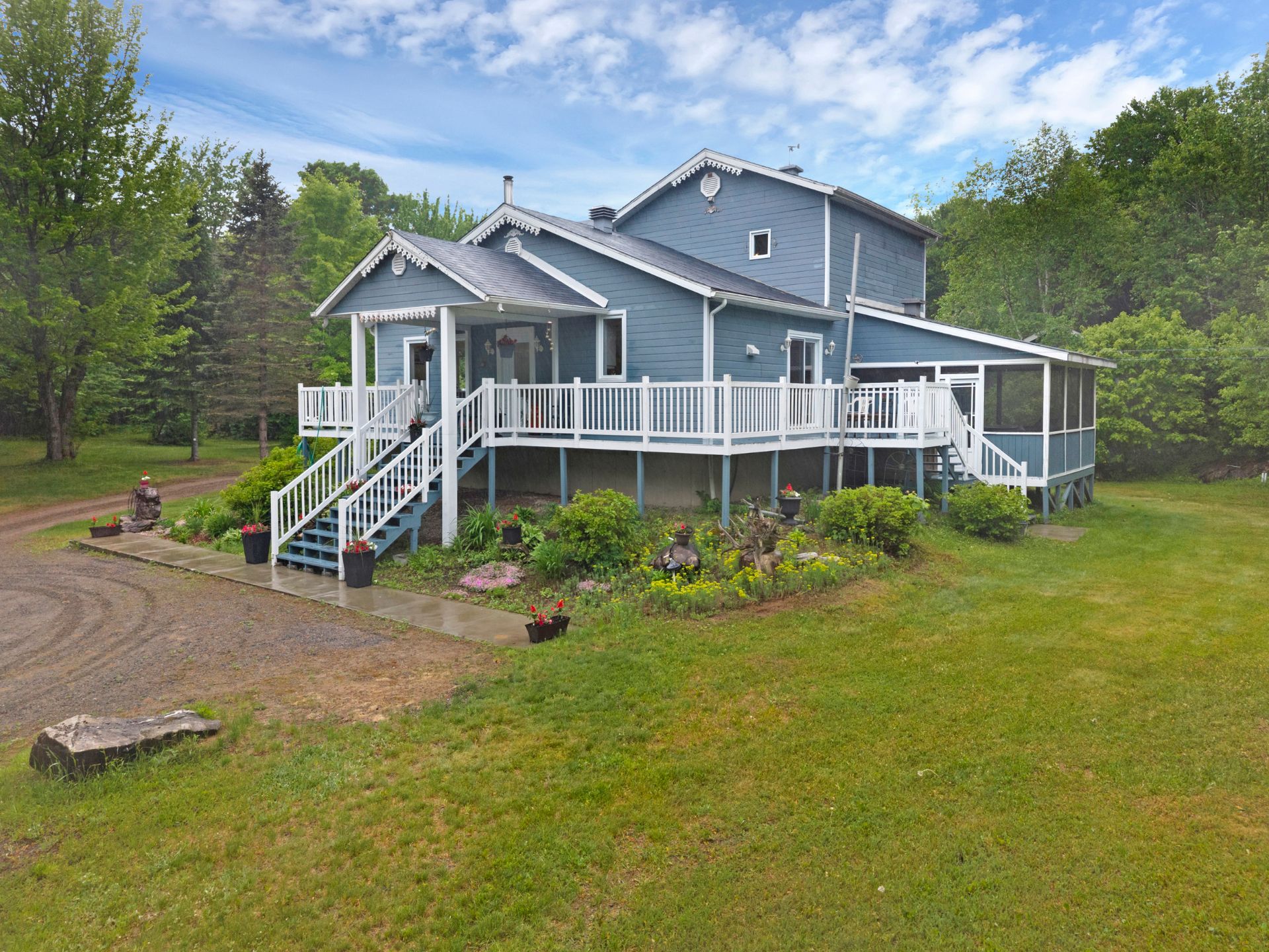15935 Ch. du Lac-Kiamika, Rivière-Rouge, QC, J0T1T0