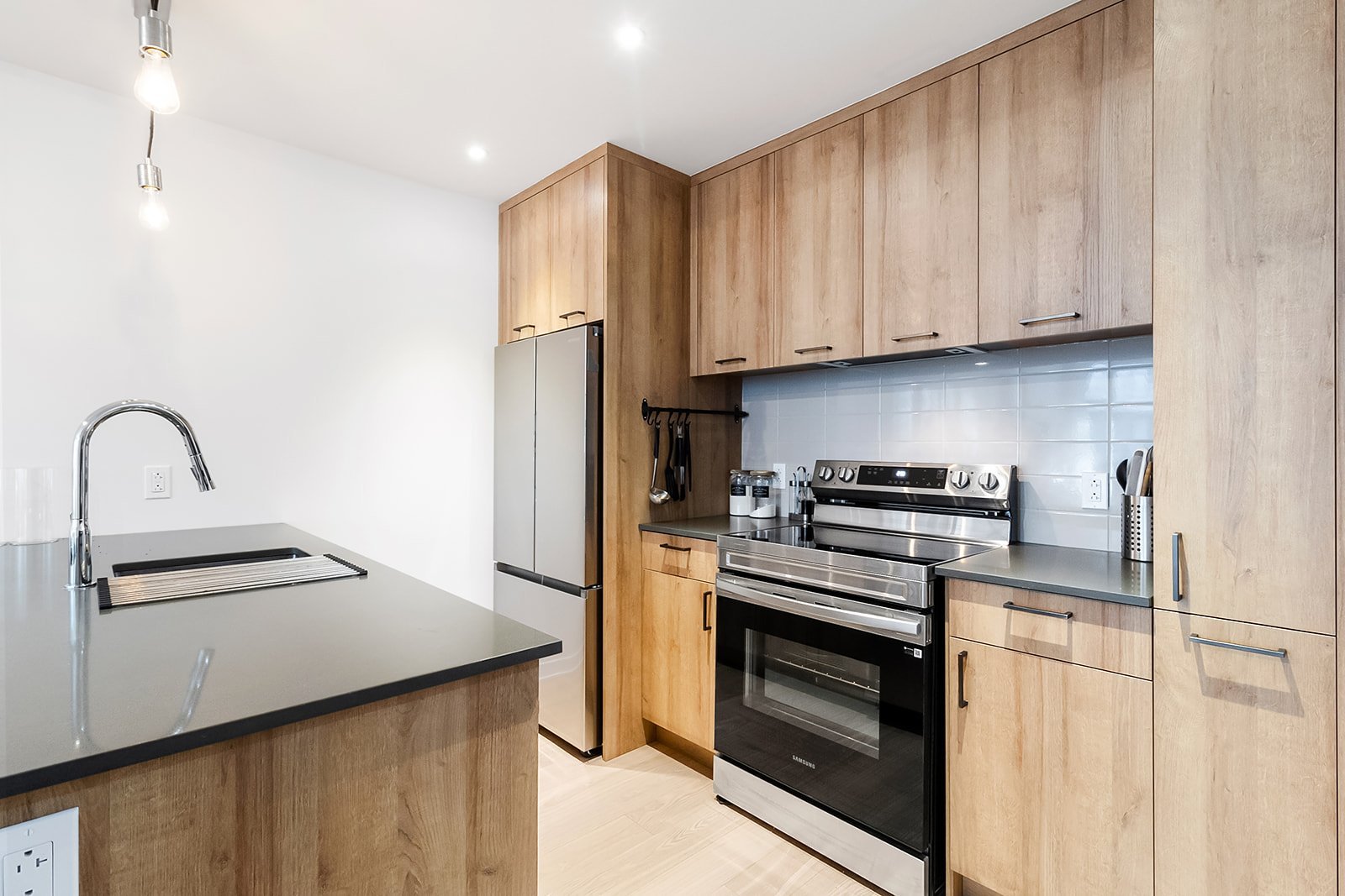 Condo — 3