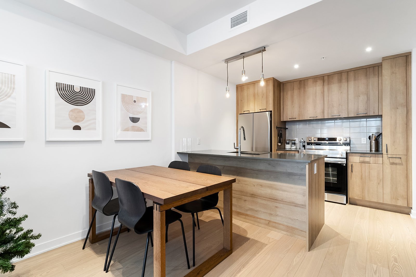 Condo — 4
