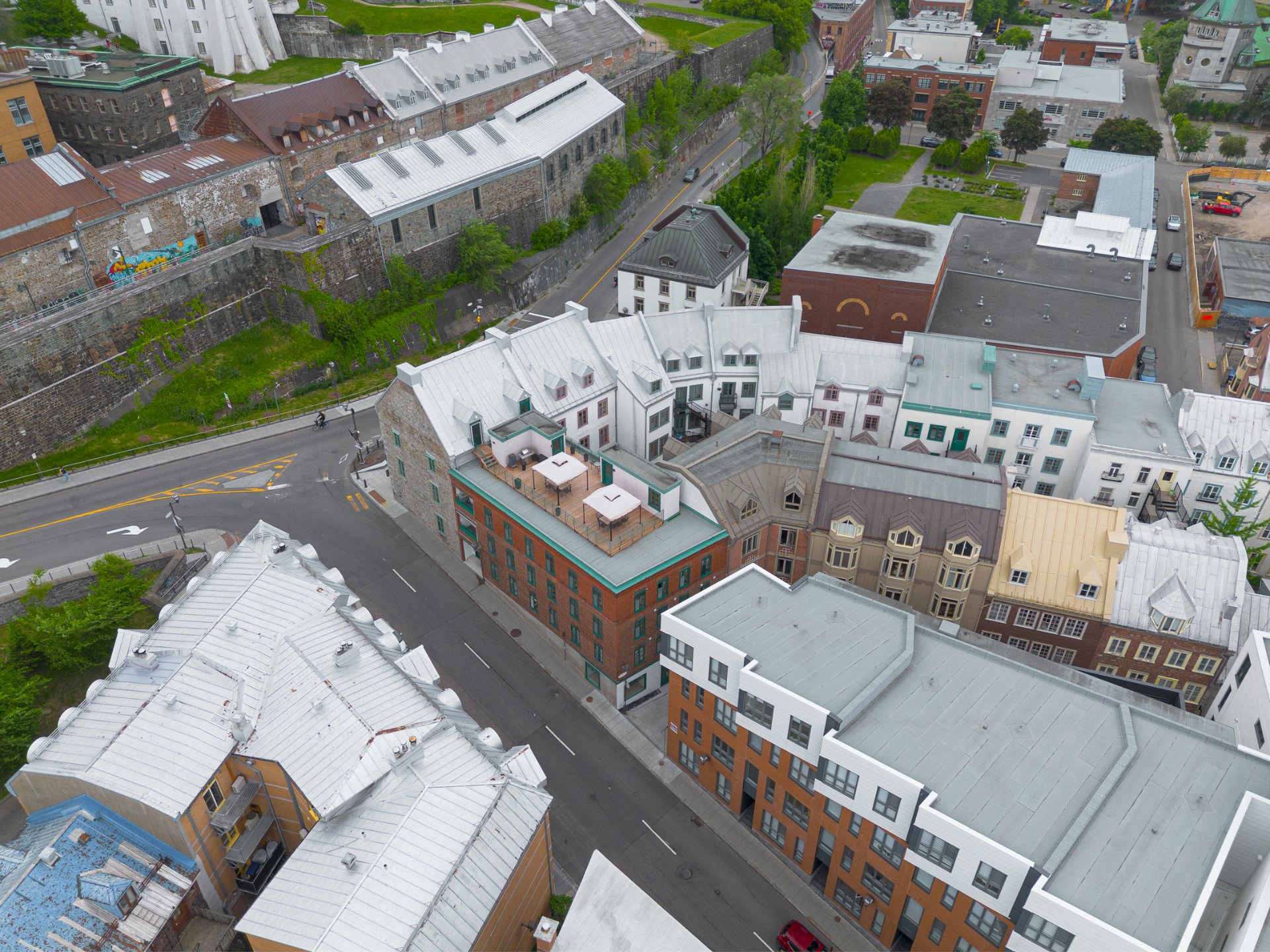 Photo 16 : Copropriété, Québec