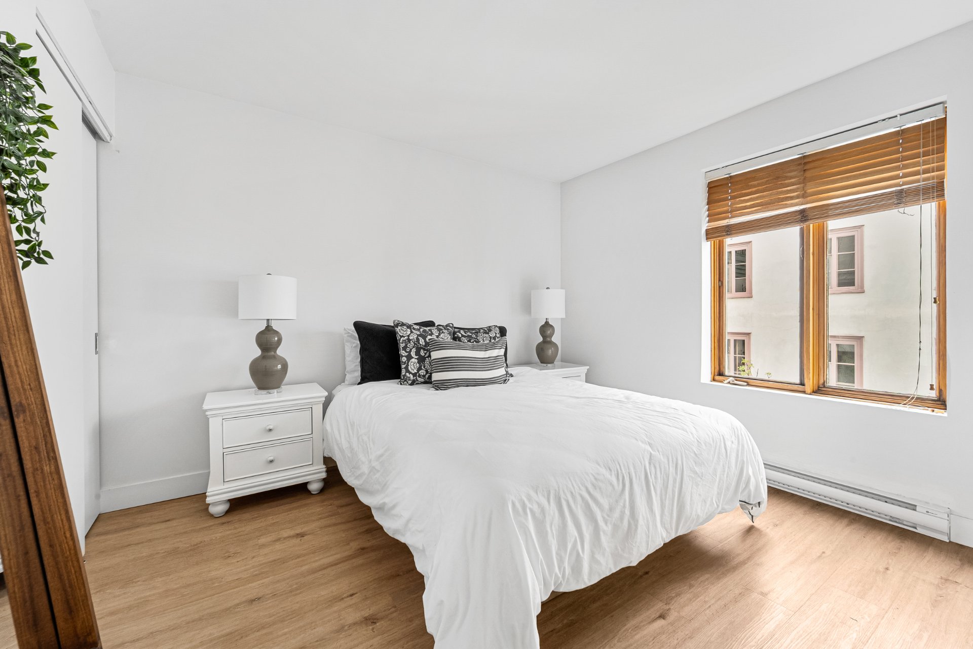 Photo 10 : Copropriété, Québec
