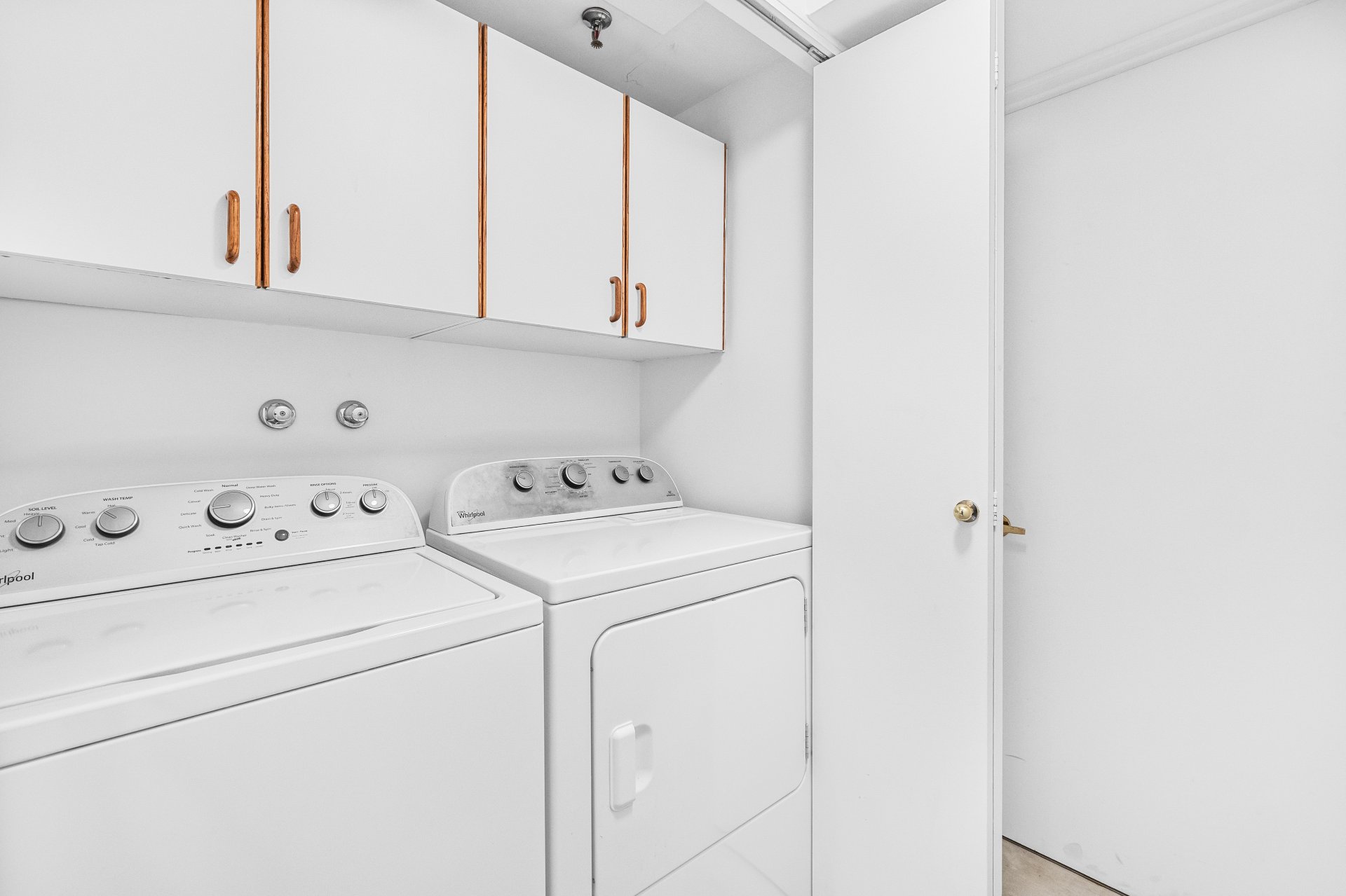 Salle de lavage – 1275, Av. Van Horne, app. 48