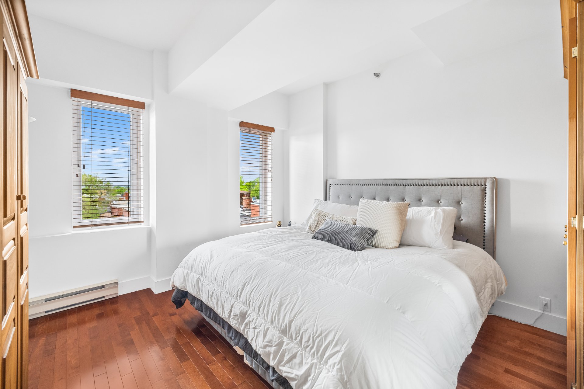 Chambre à coucher principale – 1275, Av. Van Horne, app. 48