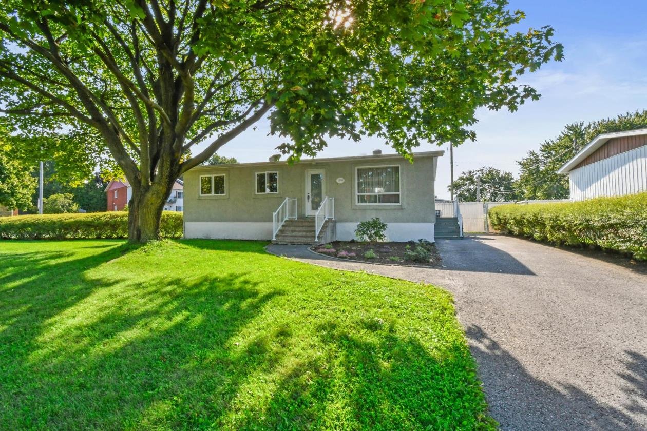1350 Rue Blanchet, Longueuil (Le Vieux-Longueuil), QC, J4M1V8