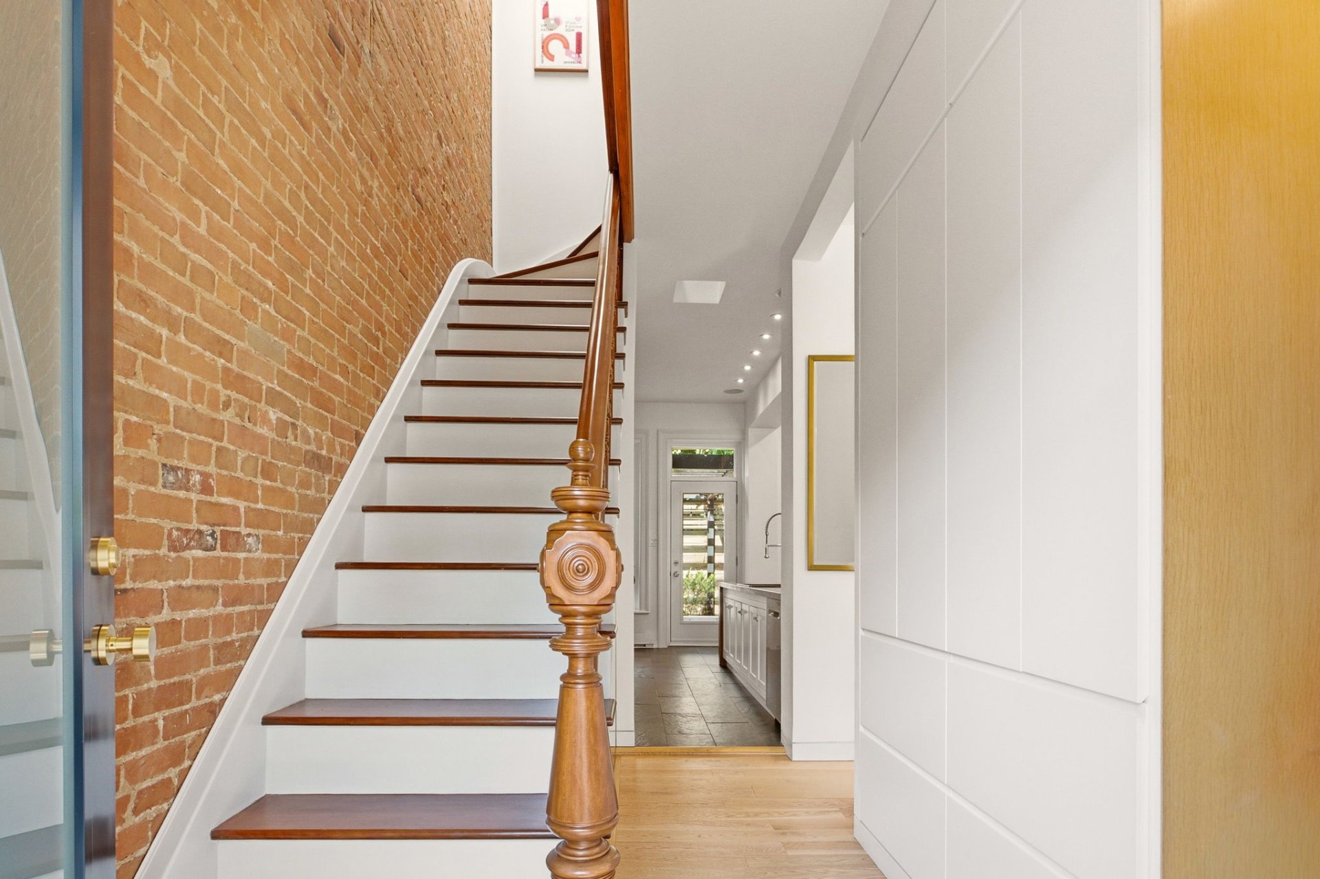 Hall d'entrée/Vestibule – 1523, Av. Wrexham