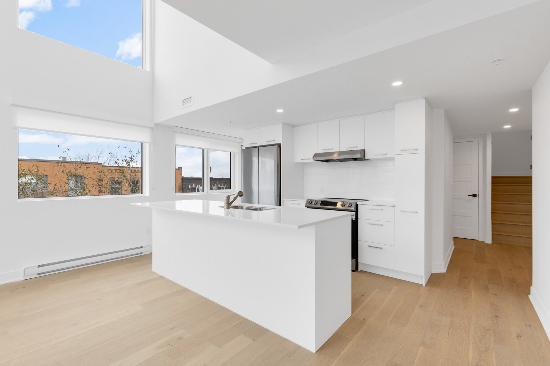 5410, Av. Papineau, apt. 301