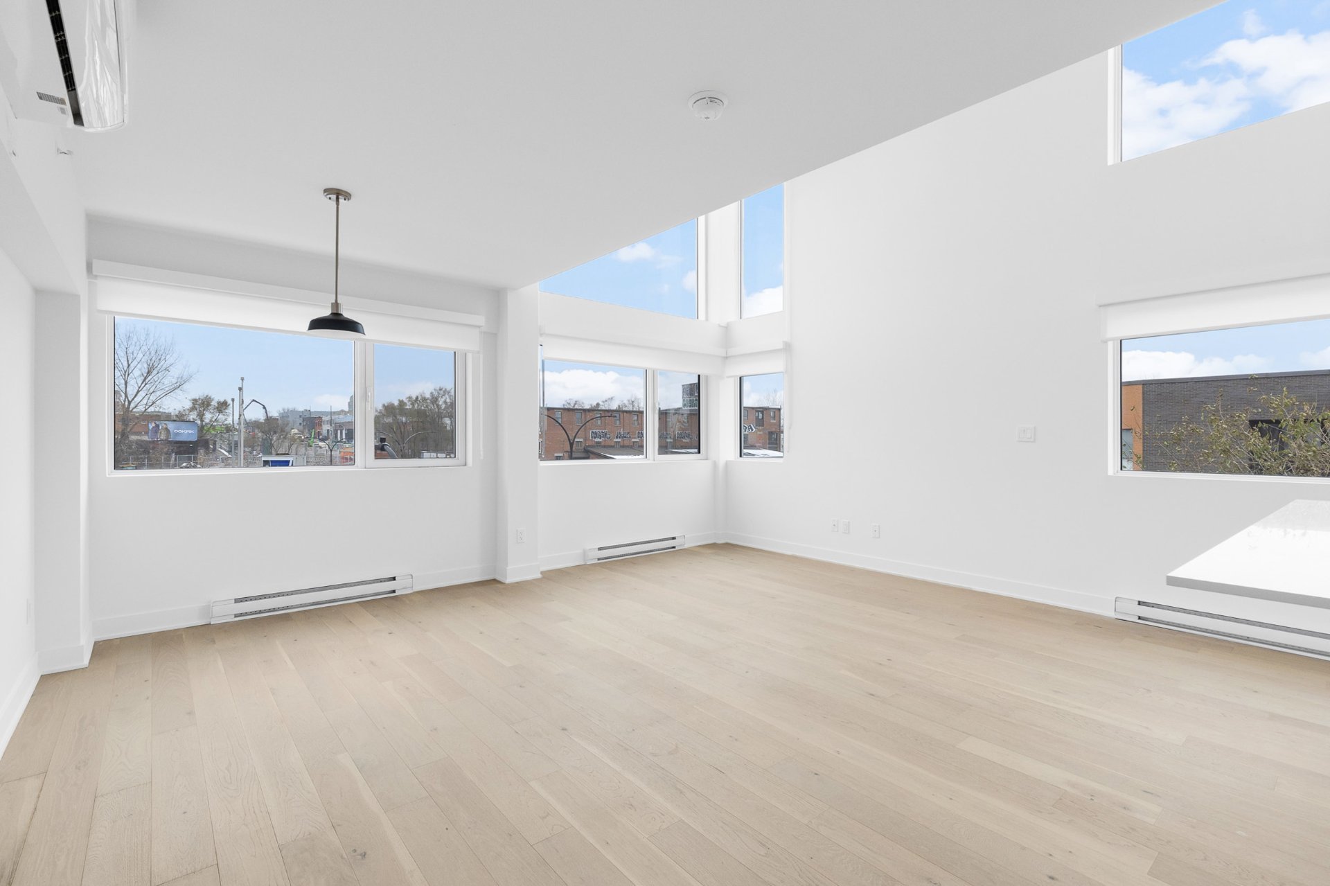 Overall view – 5410, Av. Papineau, apt. 301