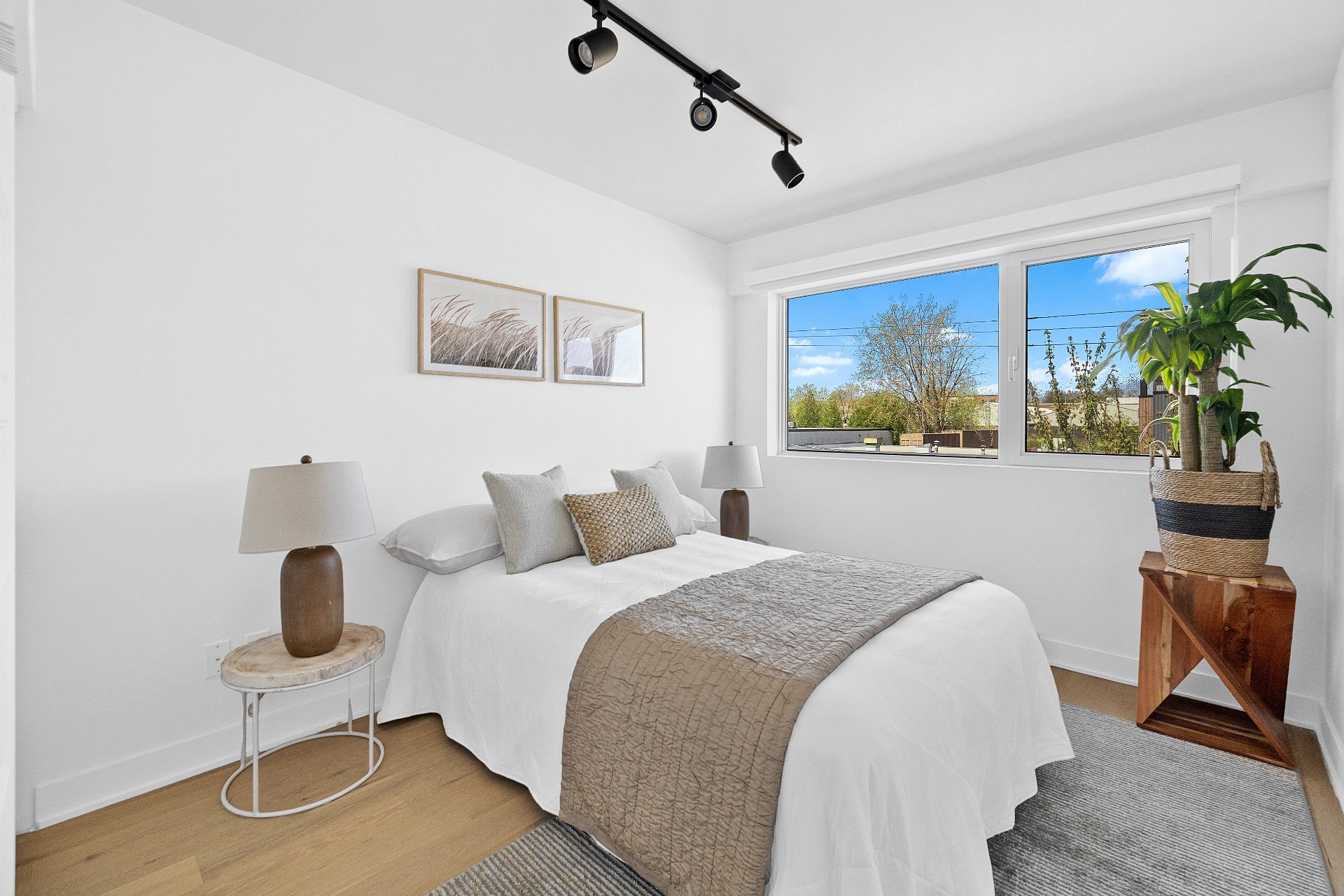 Bedroom – 5410, Av. Papineau, apt. 304