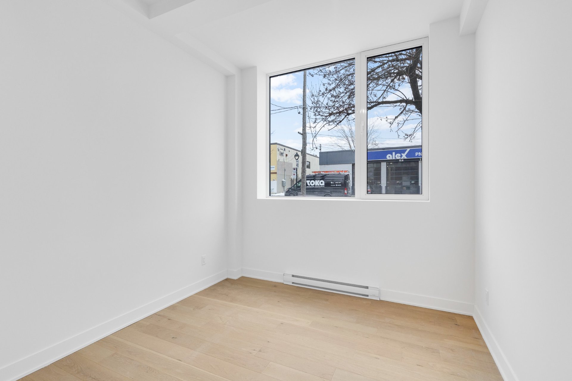 Chambre à coucher – 5410, Av. Papineau, app. 106