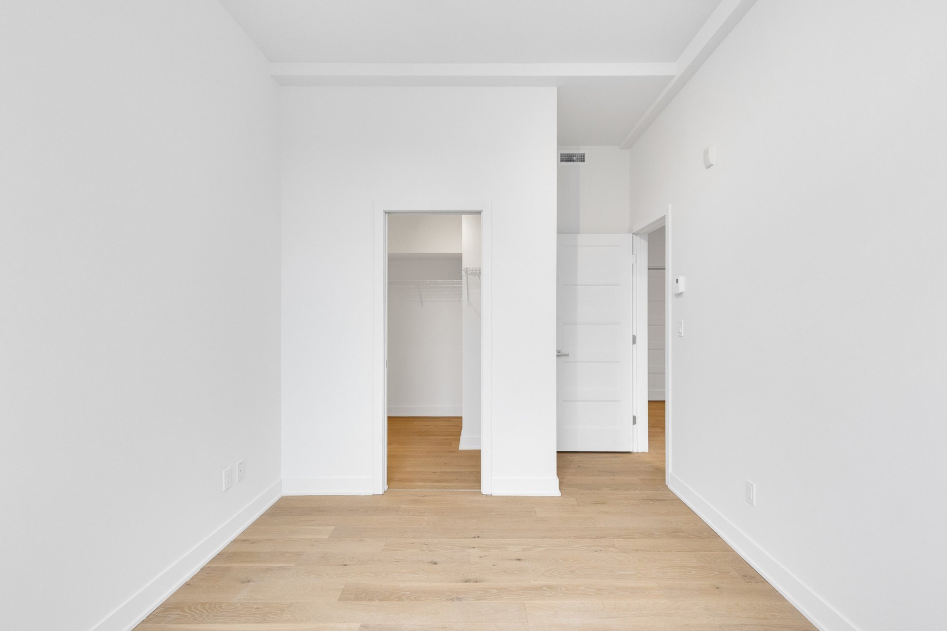 Chambre à coucher – 5410, Av. Papineau, app. 106