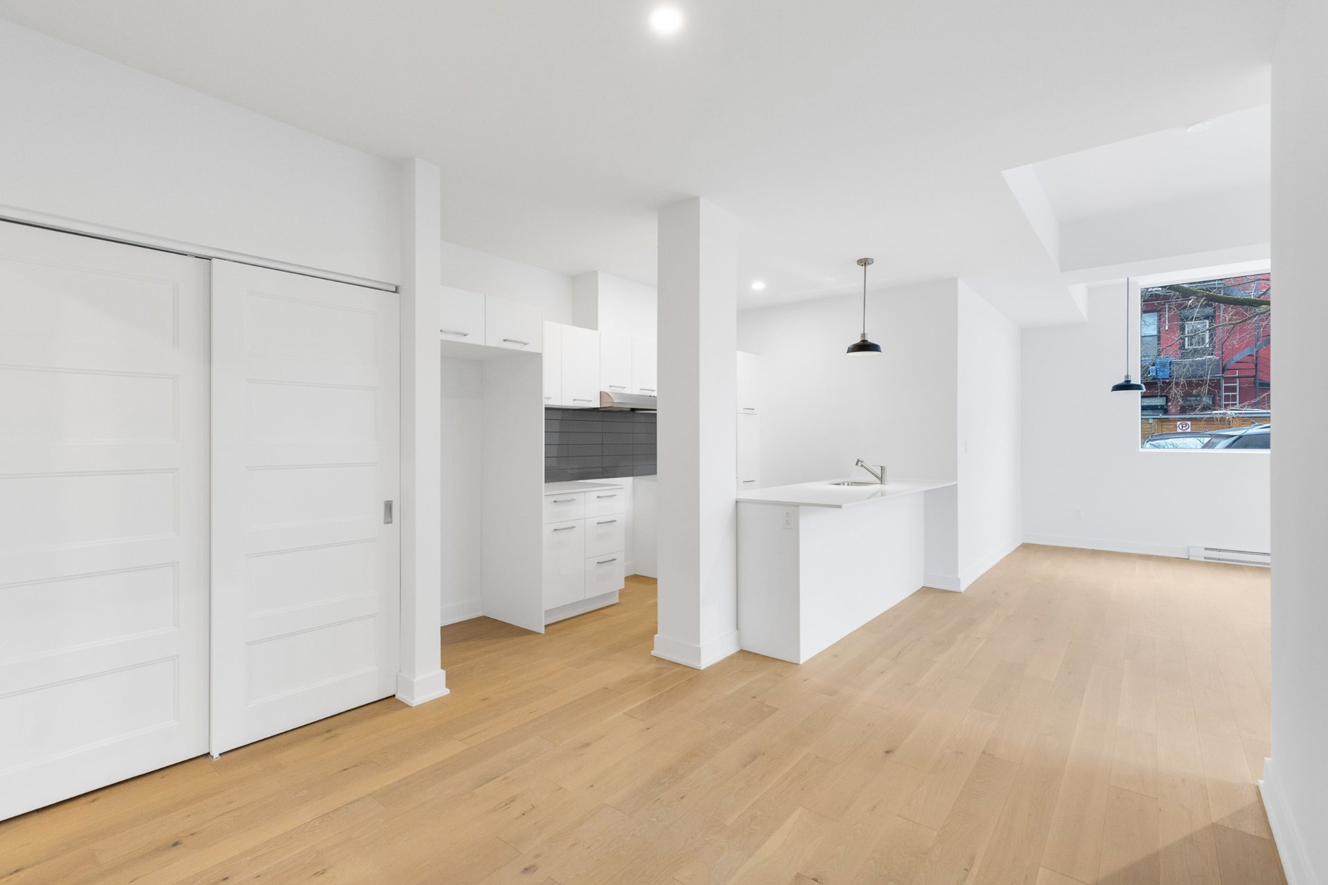 5410, Av. Papineau, apt. 106