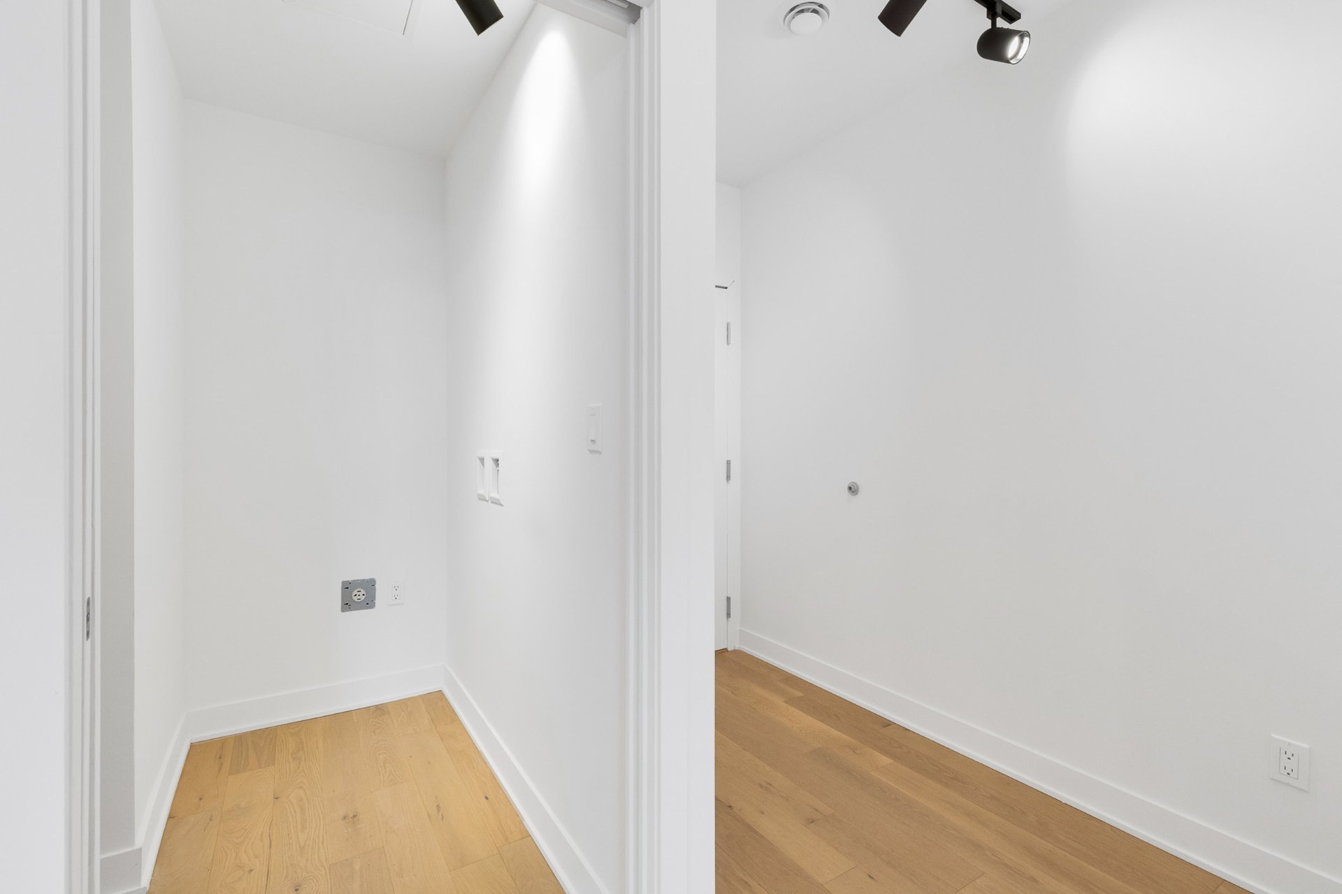 Salle de lavage – 5410, Av. Papineau, app. 104
