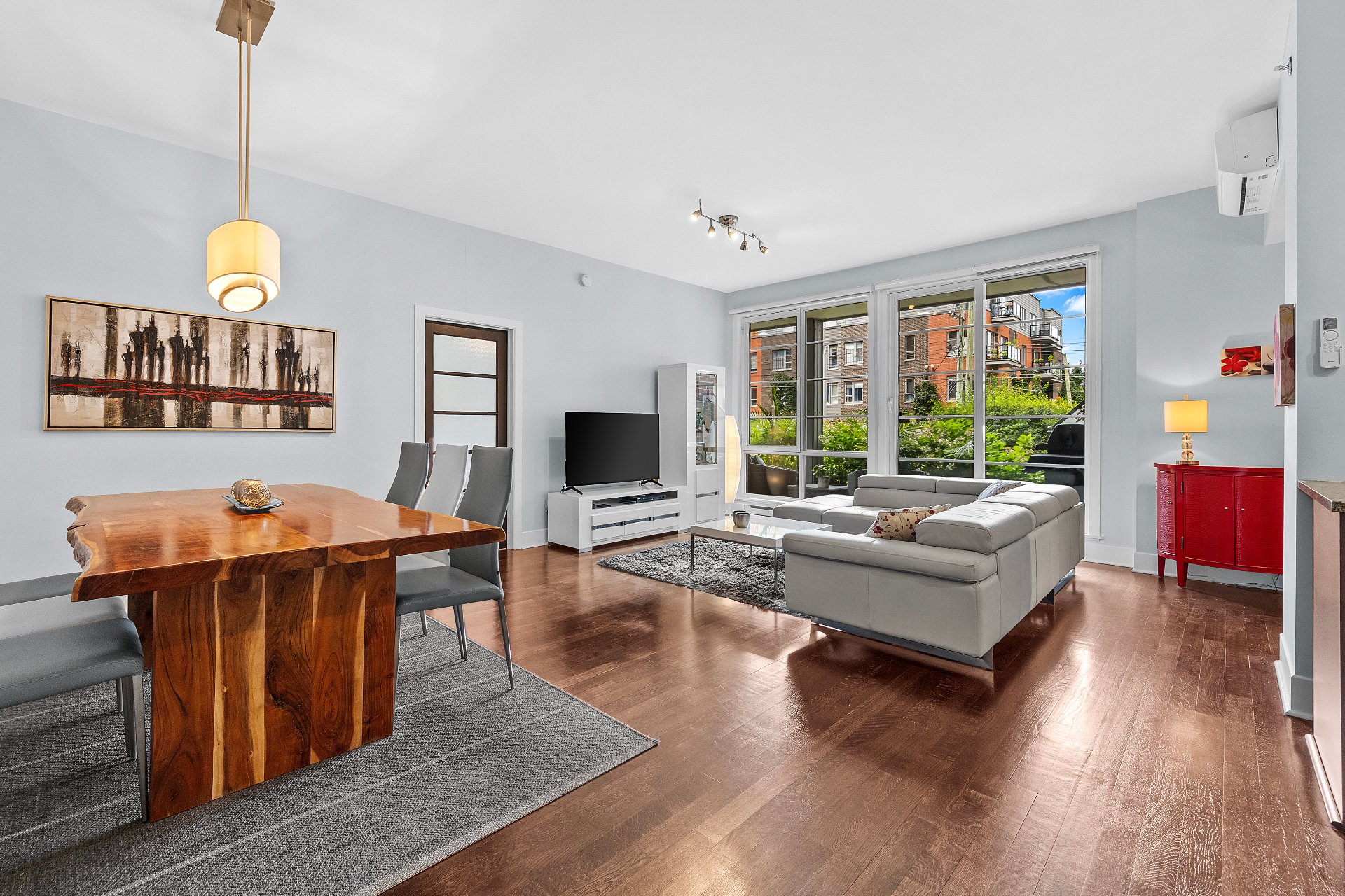 4150, Rue St-Ambroise, apt. 101