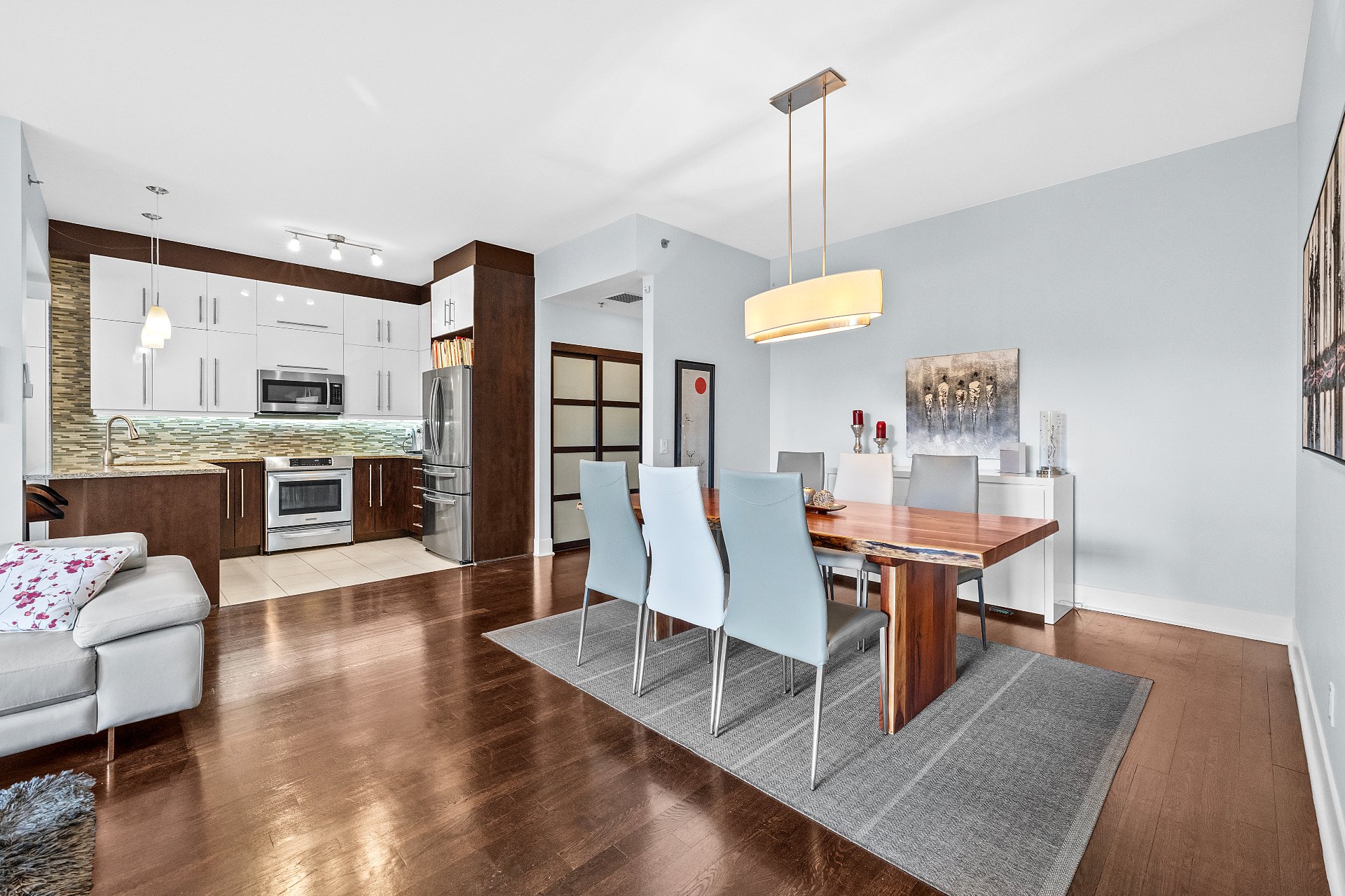 Dining room – 4150, Rue St-Ambroise, apt. 101