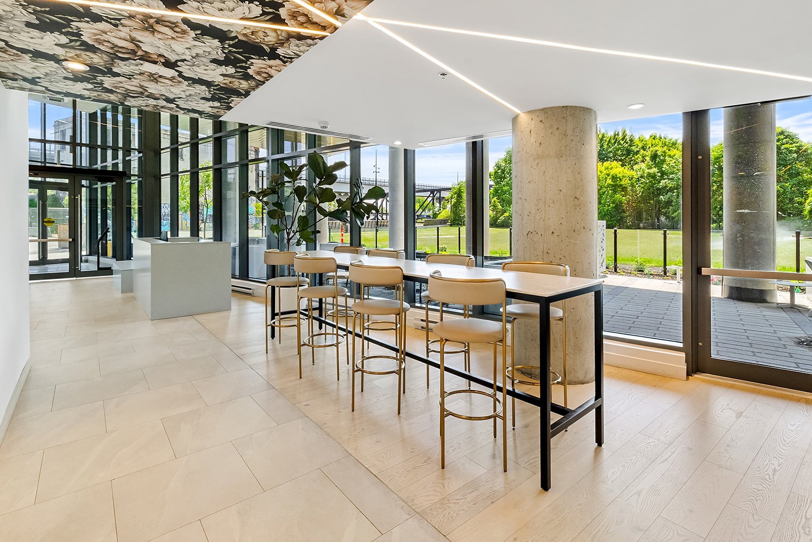 Condo — 35