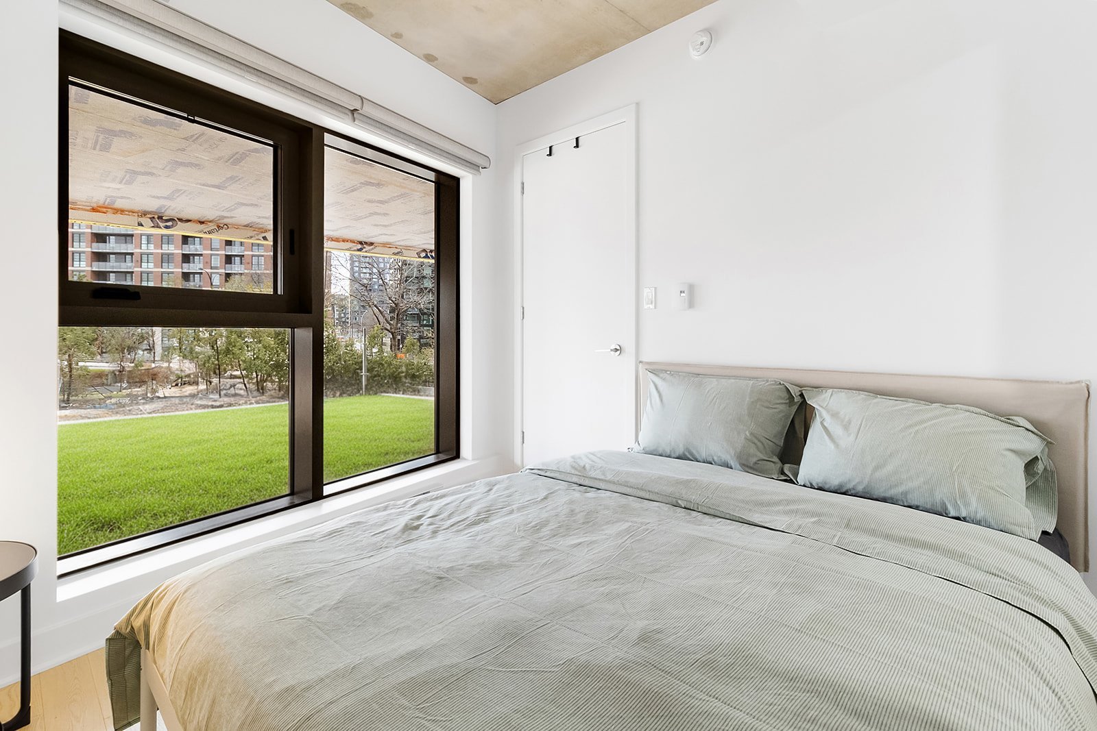 Condo — 18
