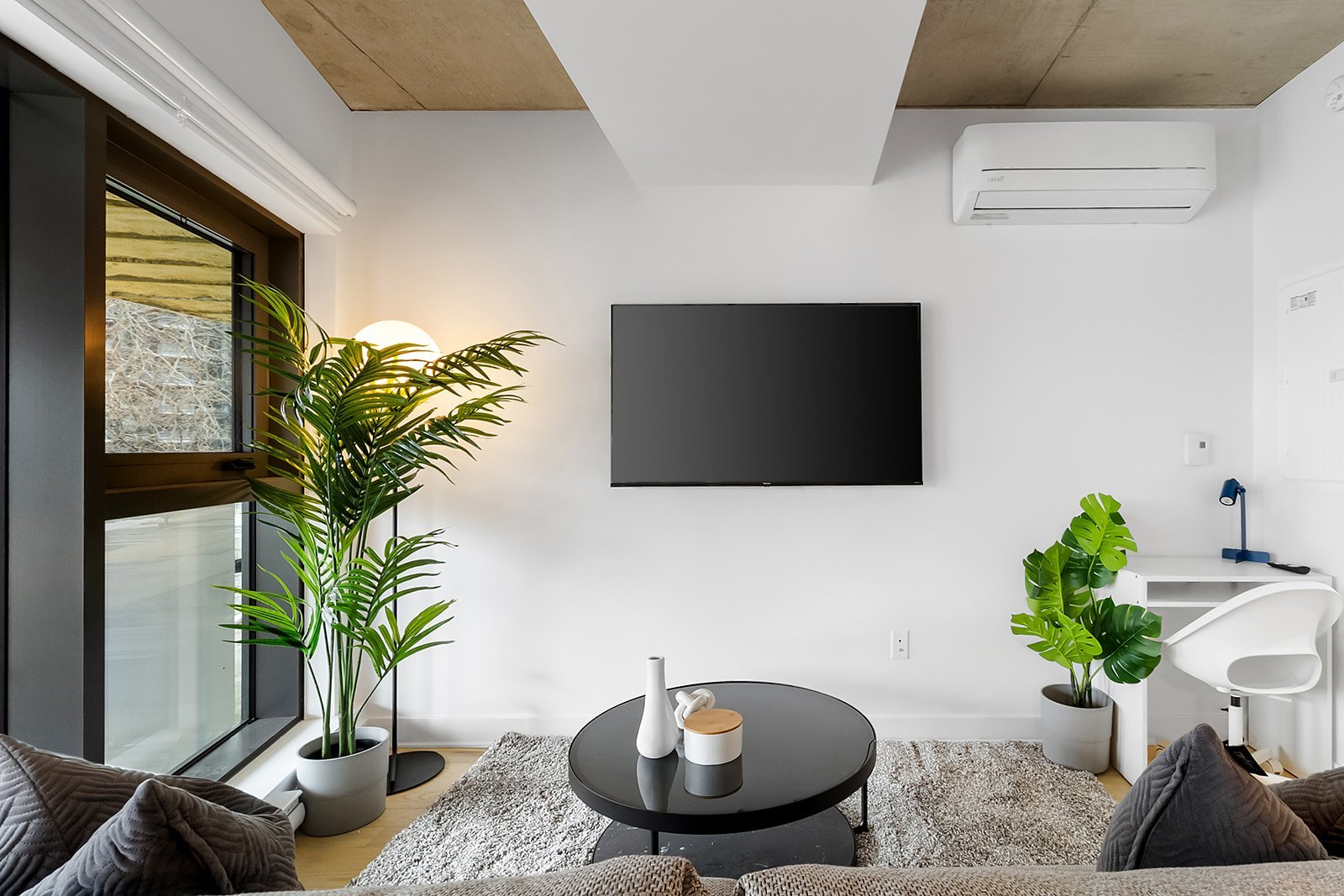 Condo — 10