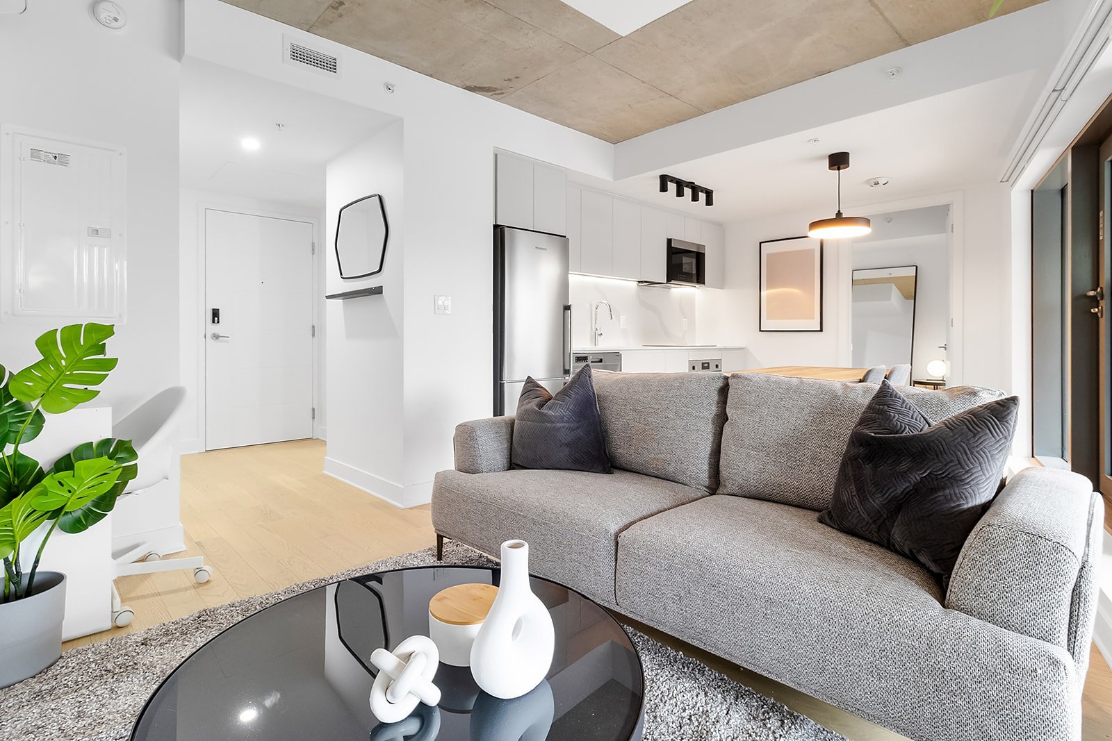 Condo — 8