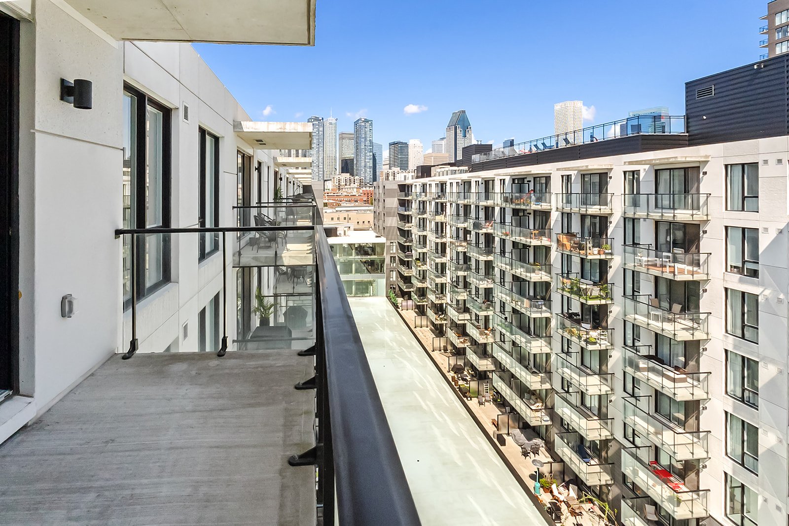 Condo — 18