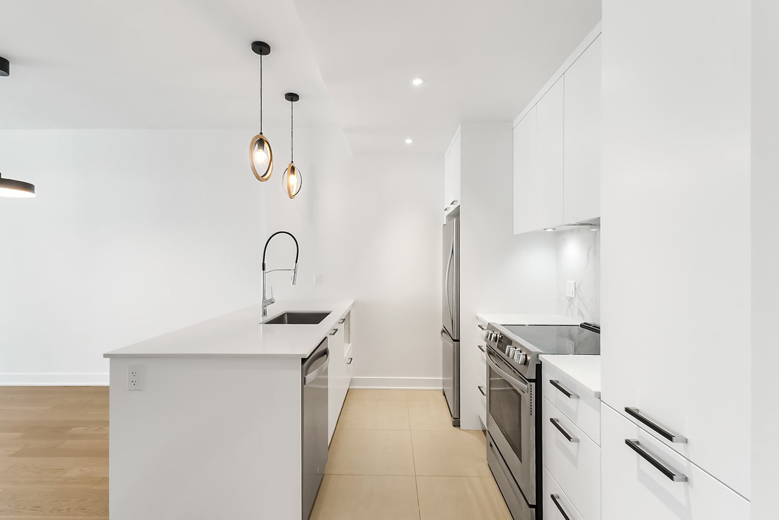 Condo — 3