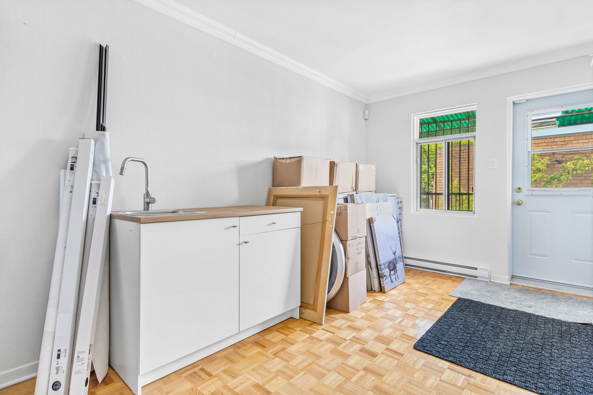 Bedroom – 4651-4653, Rue Notre-Dame O.