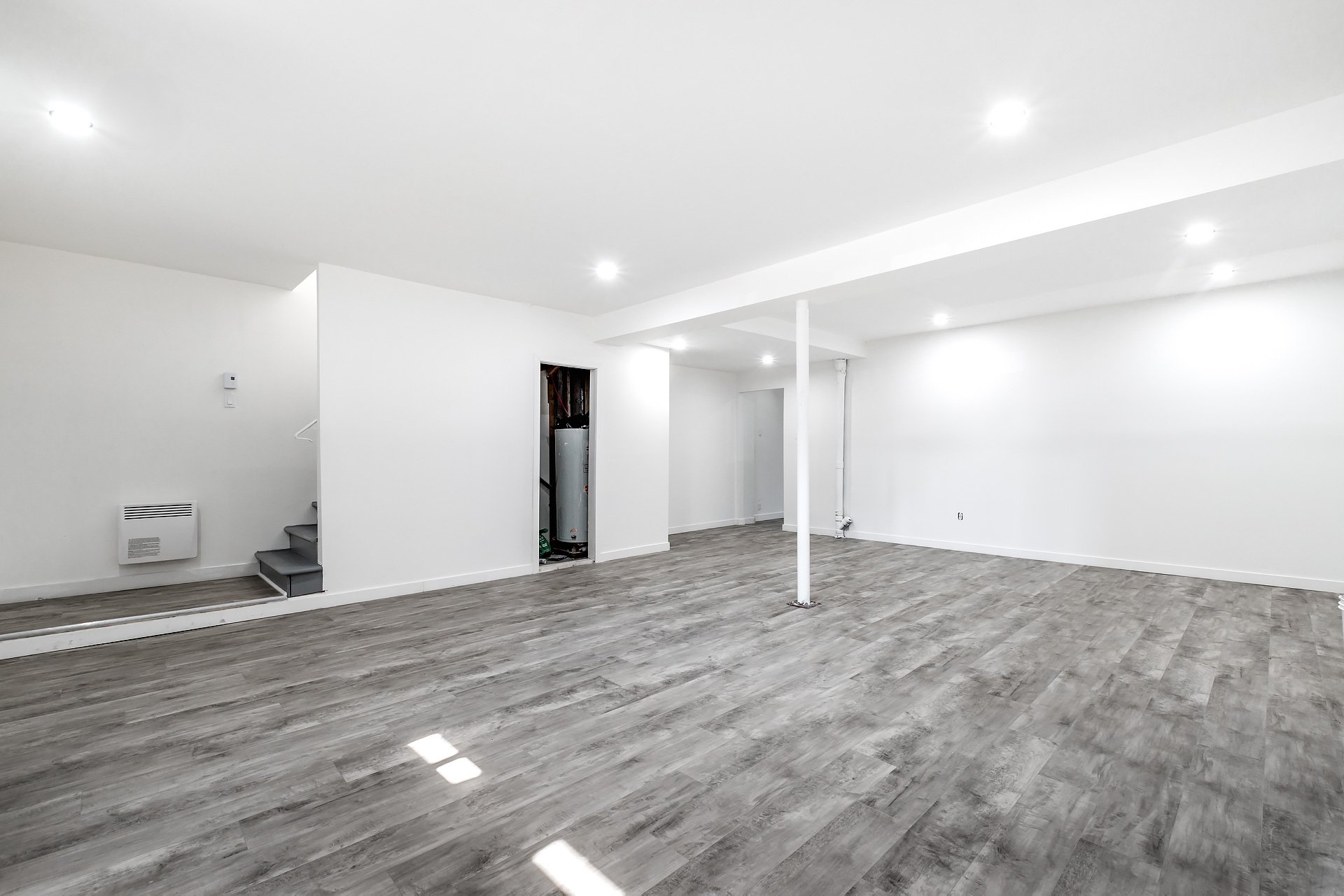 Overall view – 4651Z-4653Z, Rue Notre-Dame O.