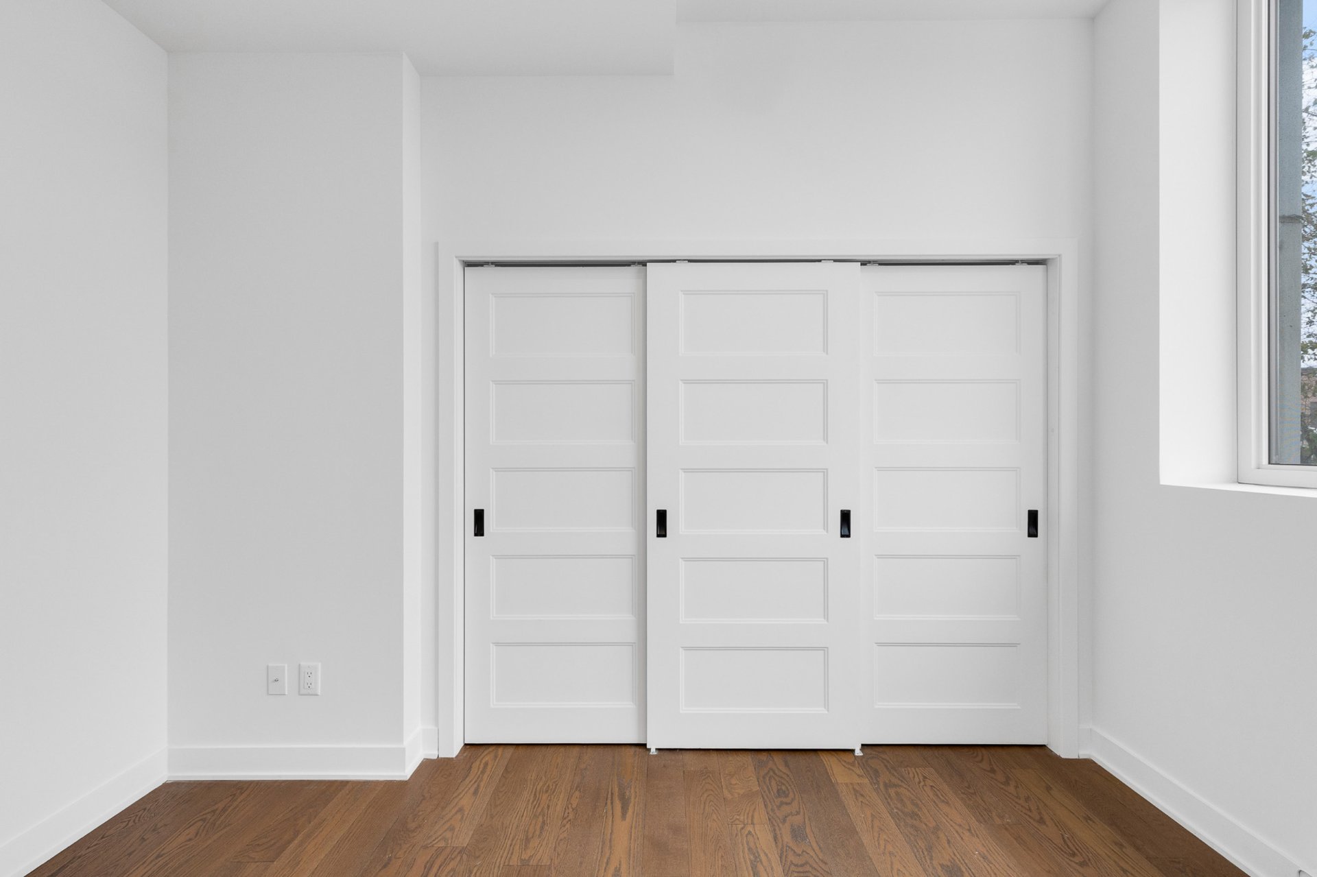 Primary bedroom – 5410, Av. Papineau, apt. 201