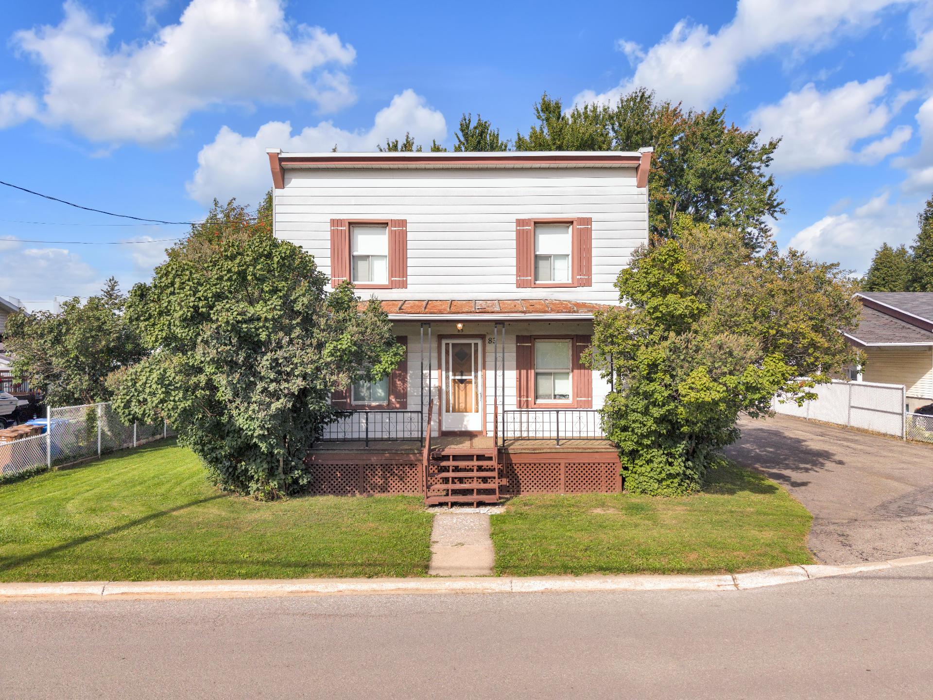 83, Rue Ste-Anne, Saint-Rémi