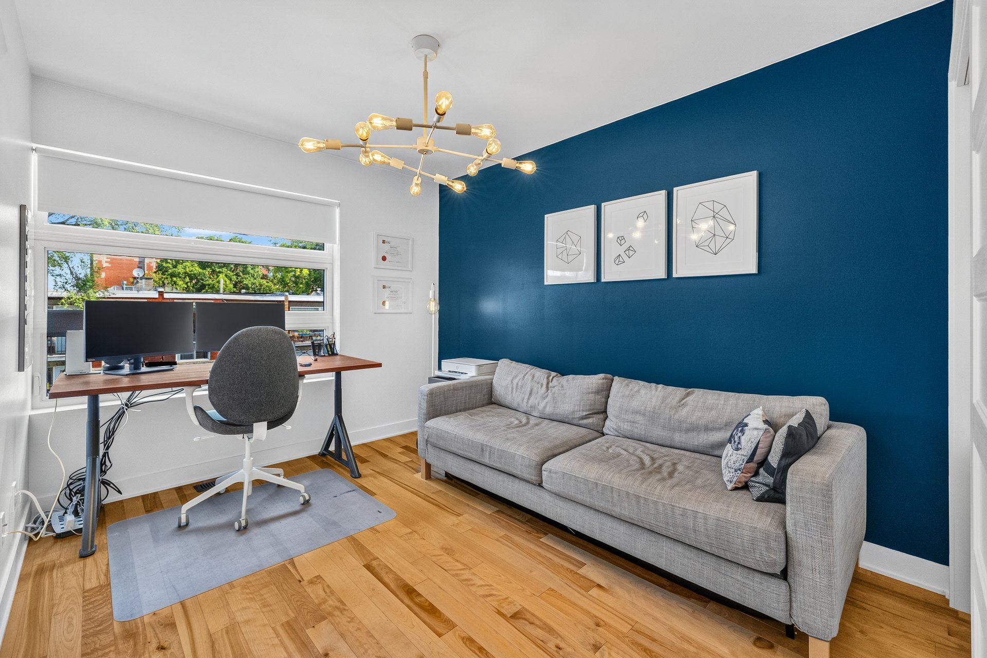 Bedroom – 1210, Rue Woodland
