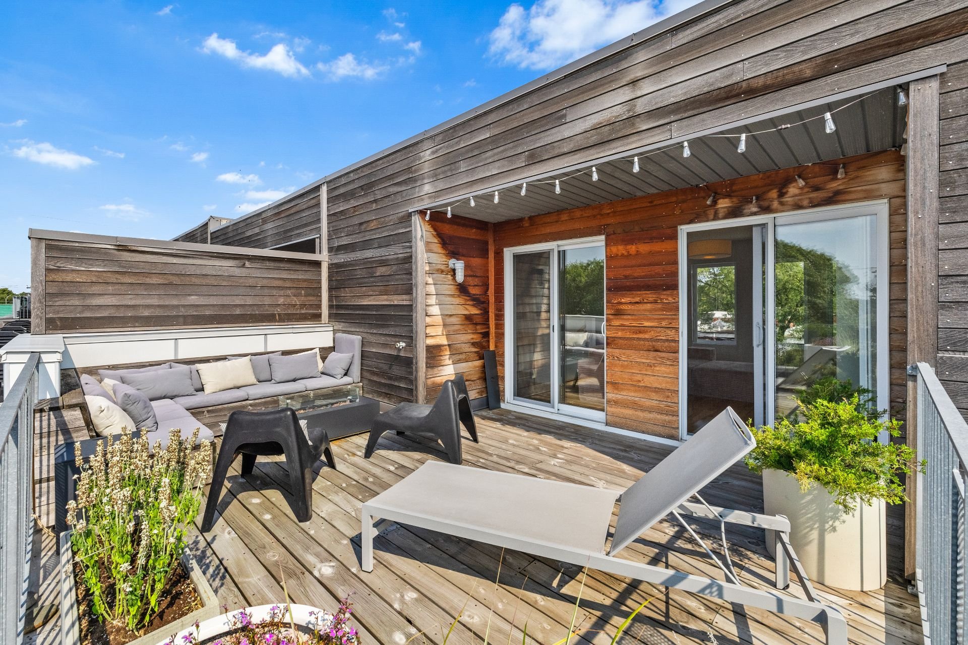 Patio – 1210, Rue Woodland