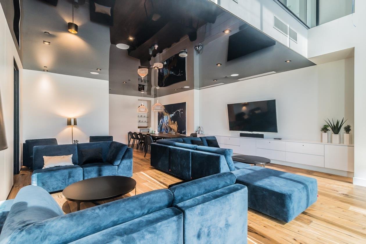 Condo — 40