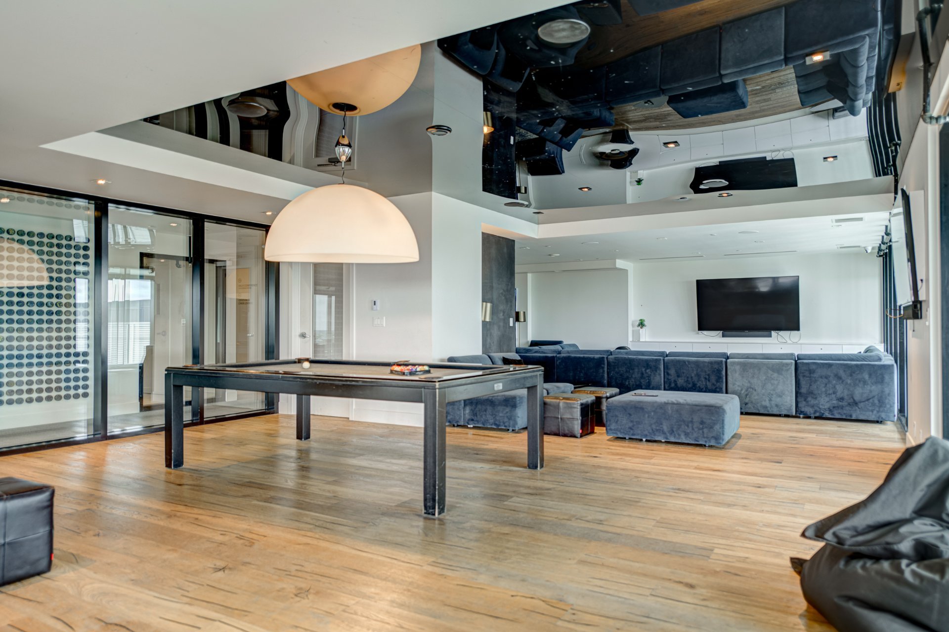 Condo — 35