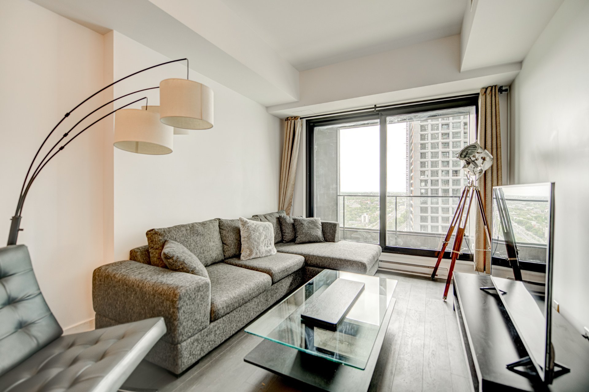 Condo — 10