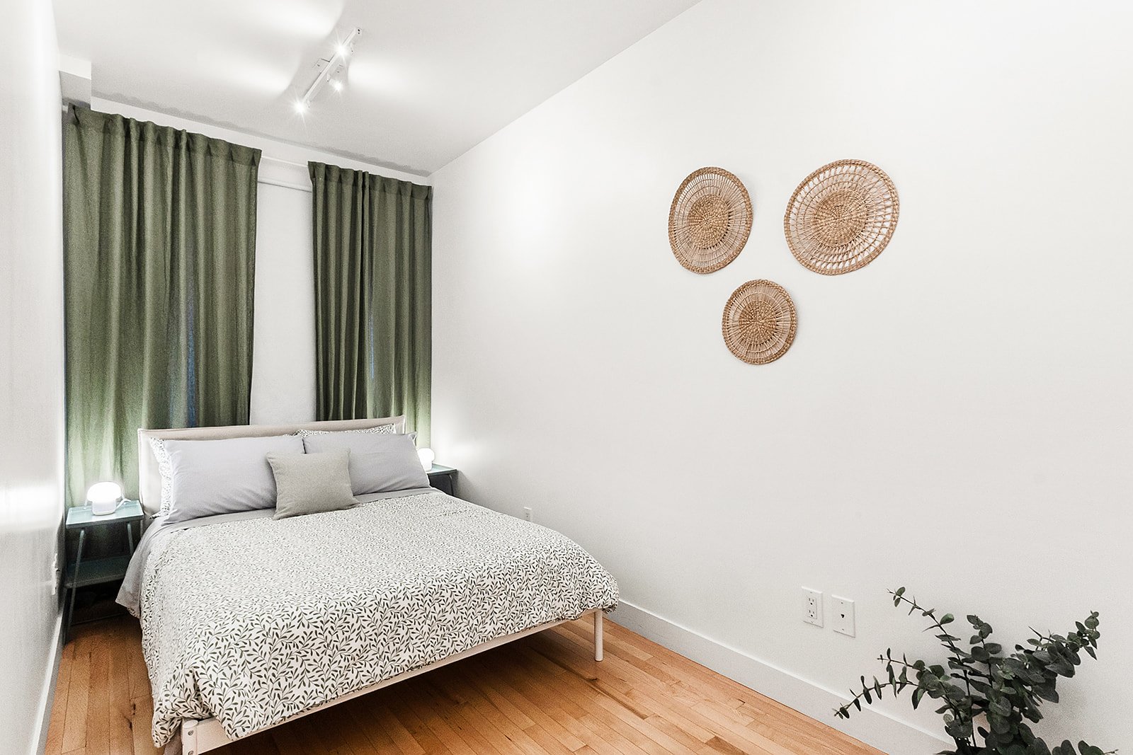 Condo — 14